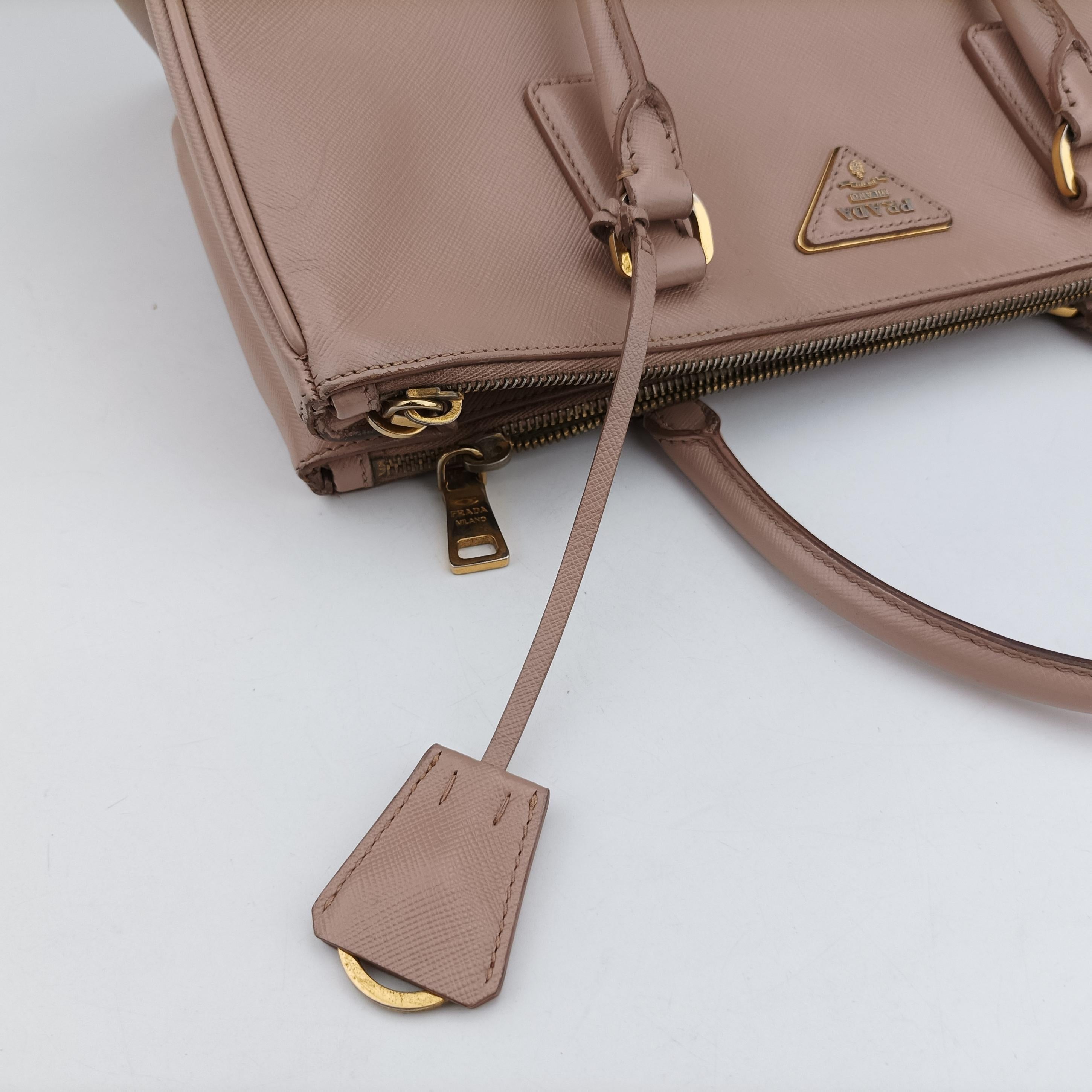 Pre-owned Prada Galleria Pink SAFFIANO Leather BN2274 shoulderbag | stylenewstar