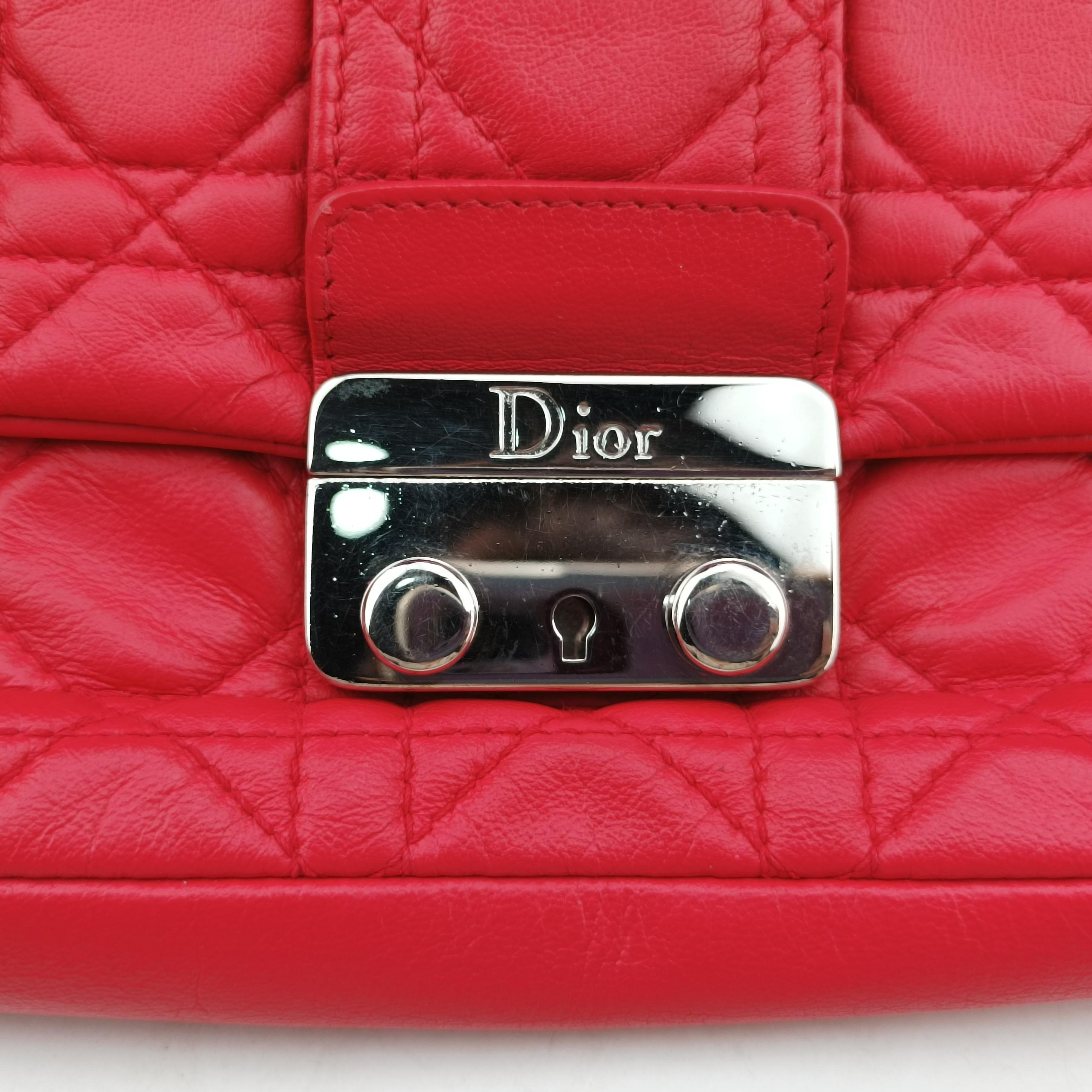 Pre-owned Christian Dior Miss Dior Cannage New Lock Red lambskin  shoulderbag | stylenewstar