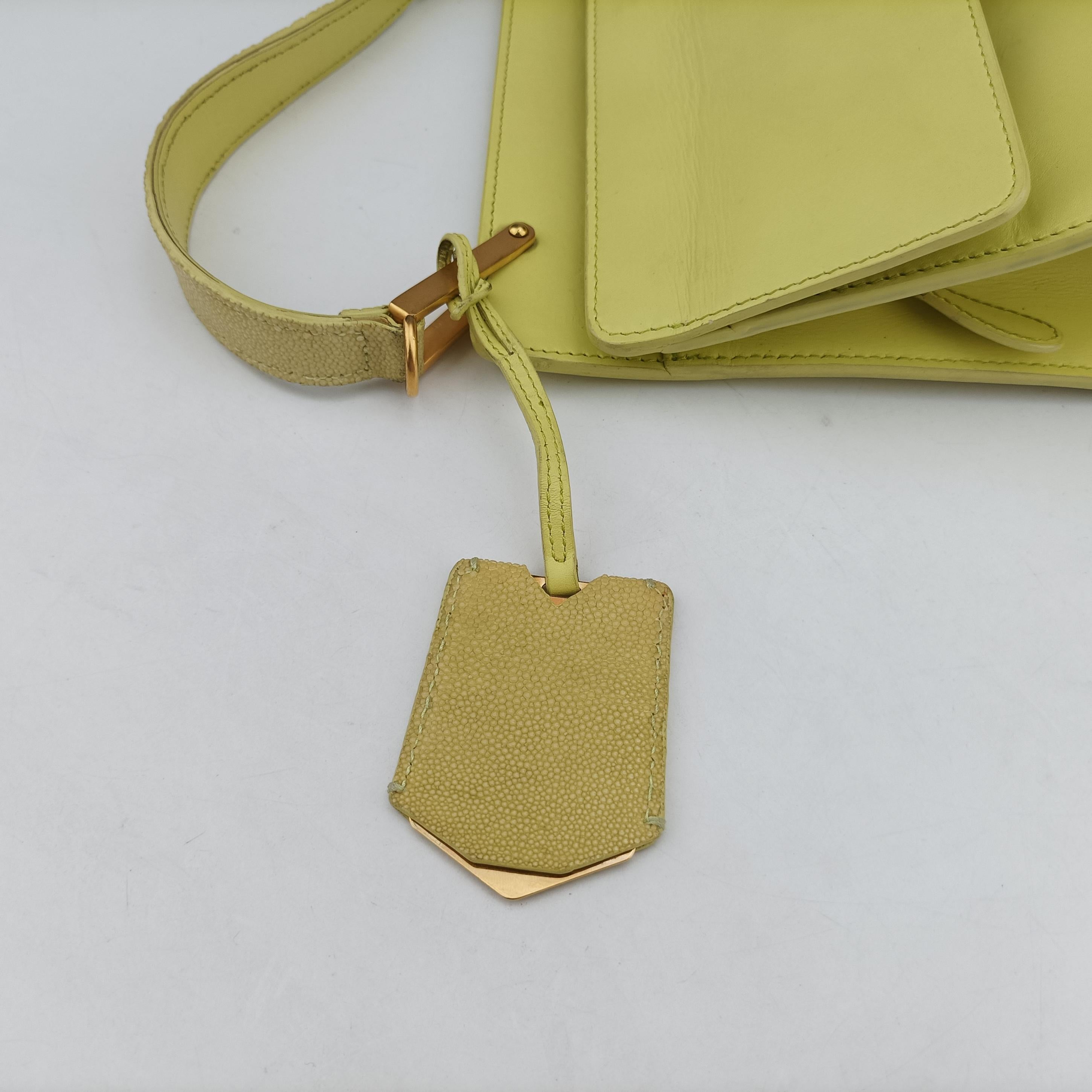 Pre-owned Balenciaga Le Dix Cartable Yellow Leather  shoulderbag | stylenewstar