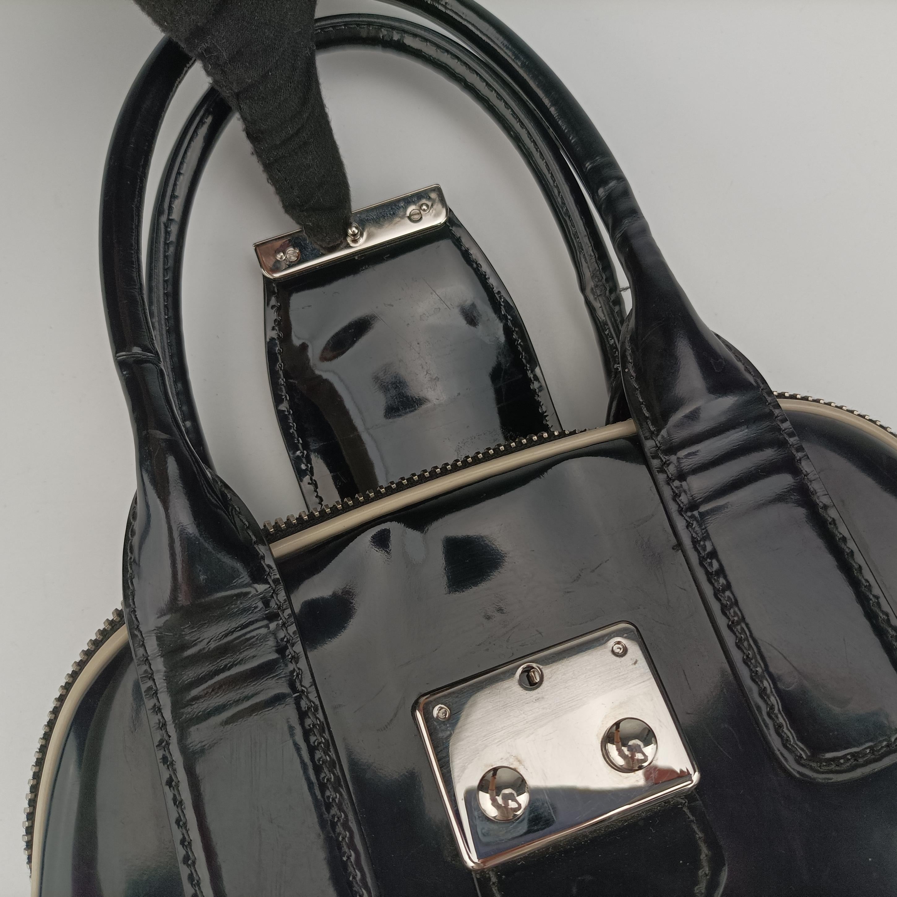 Pre-owned Miu Miu Double Zip Bowling Black patent  handbag | stylenewstar