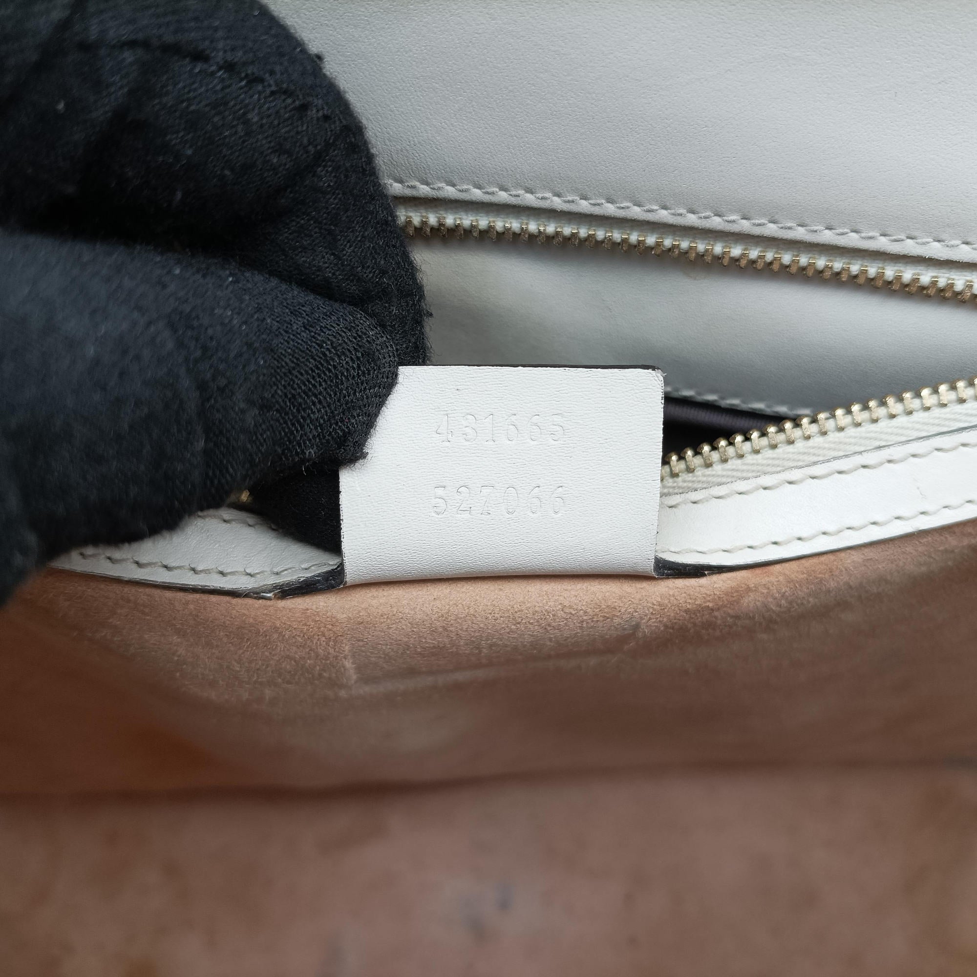 Secondhand Gucci Sylvie White Leather 431665 handbag | stylenewstar