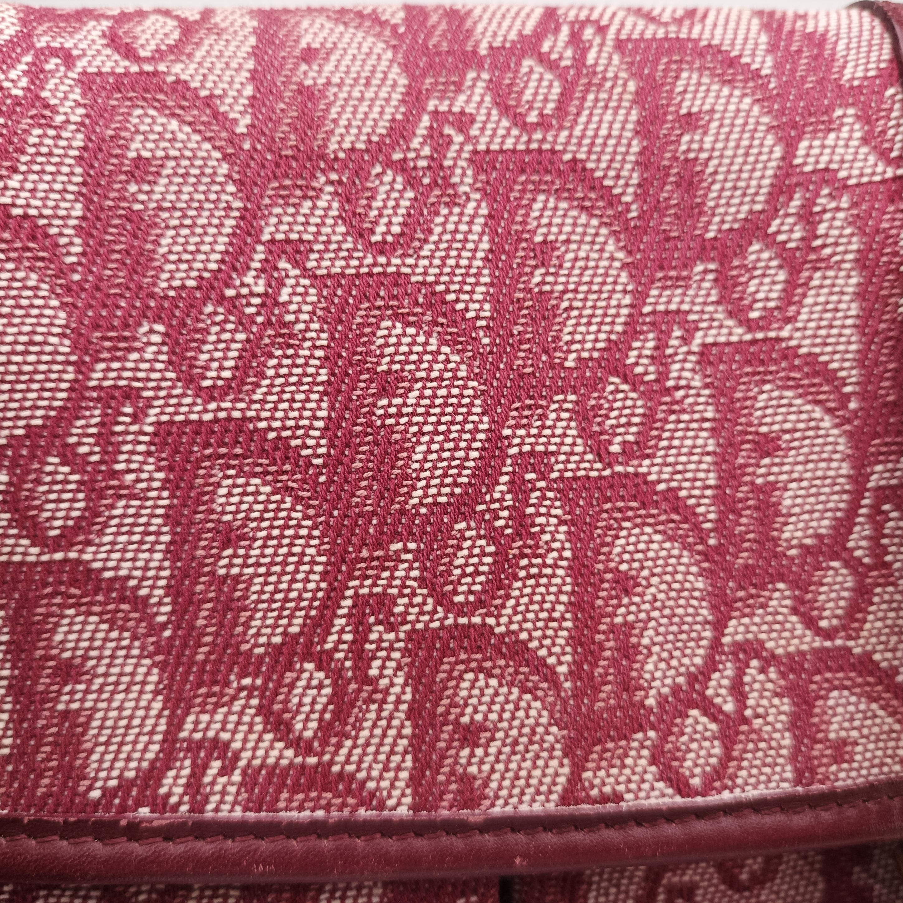 Secondhand Christian Dior Trotter Red jacquard  shoulderbag | stylenewstar