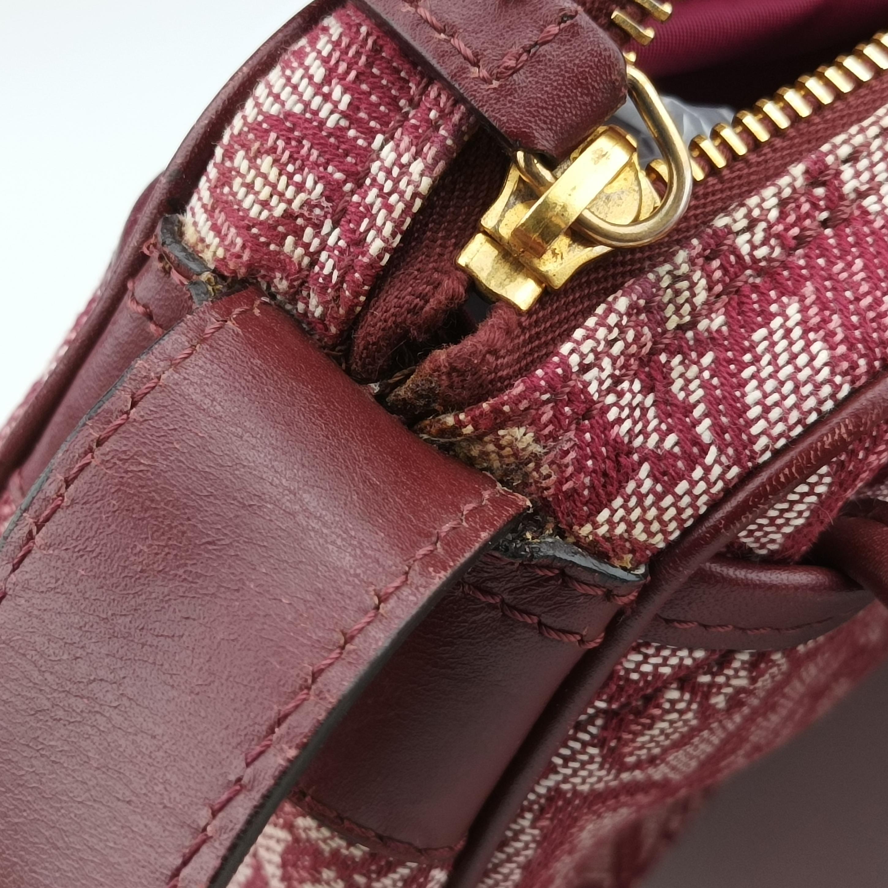 Secondhand Christian Dior Trotter Red jacquard  shoulderbag | stylenewstar