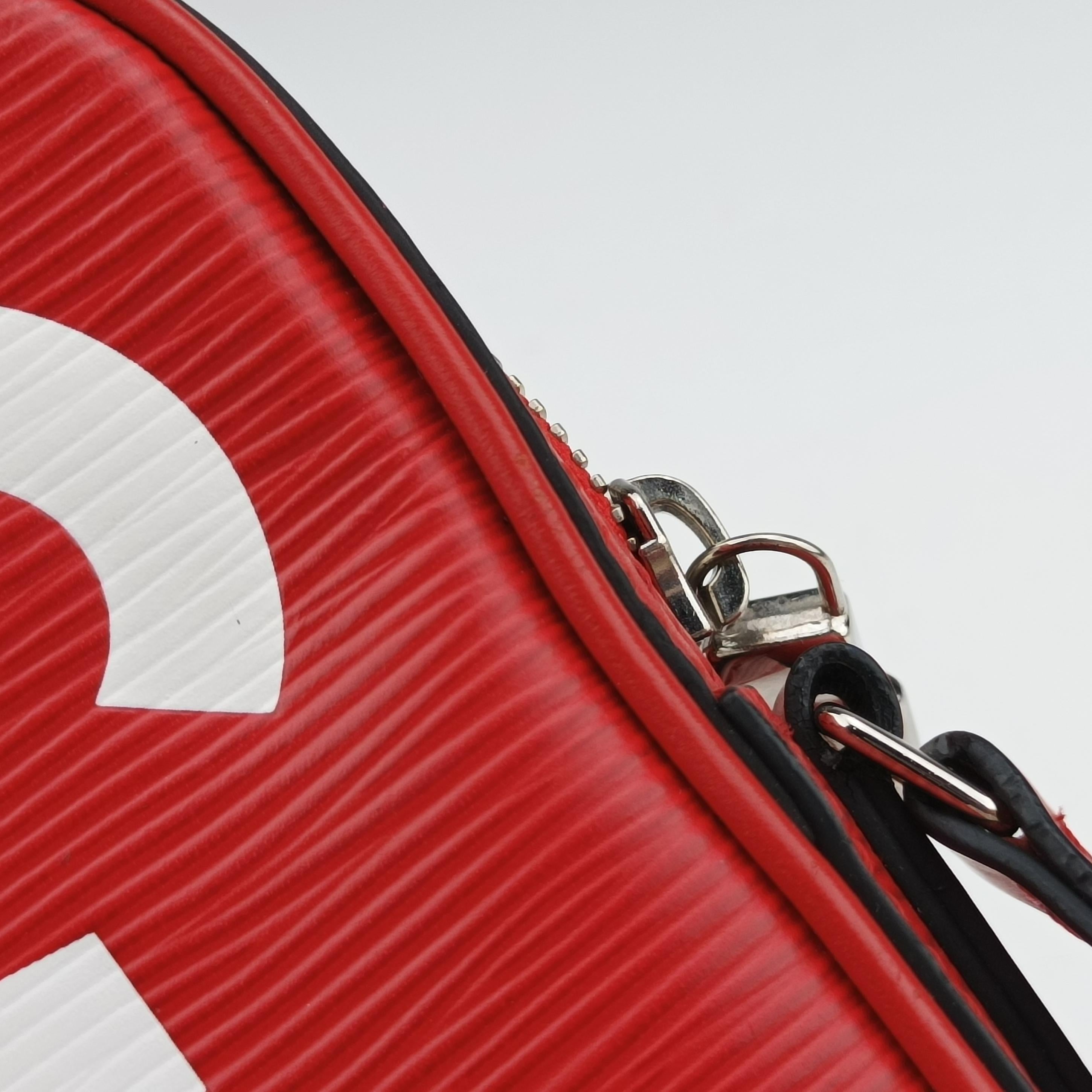 Pre-owned Louis Vuitton Danube PPM Supreme Collaboration ROUGE×white Epi M53434 shoulderbag | stylenewstar