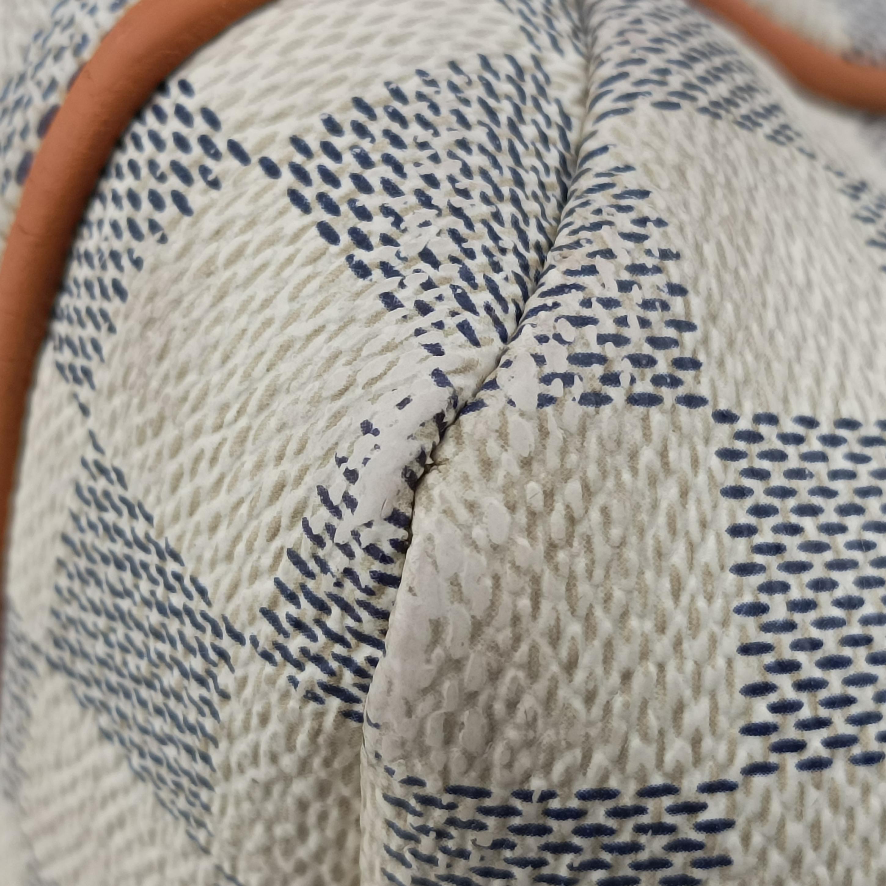 Secondhand Louis Vuitton TOTALLY MM Azur Damier Canvas N51262 shoulderbag | stylenewstar