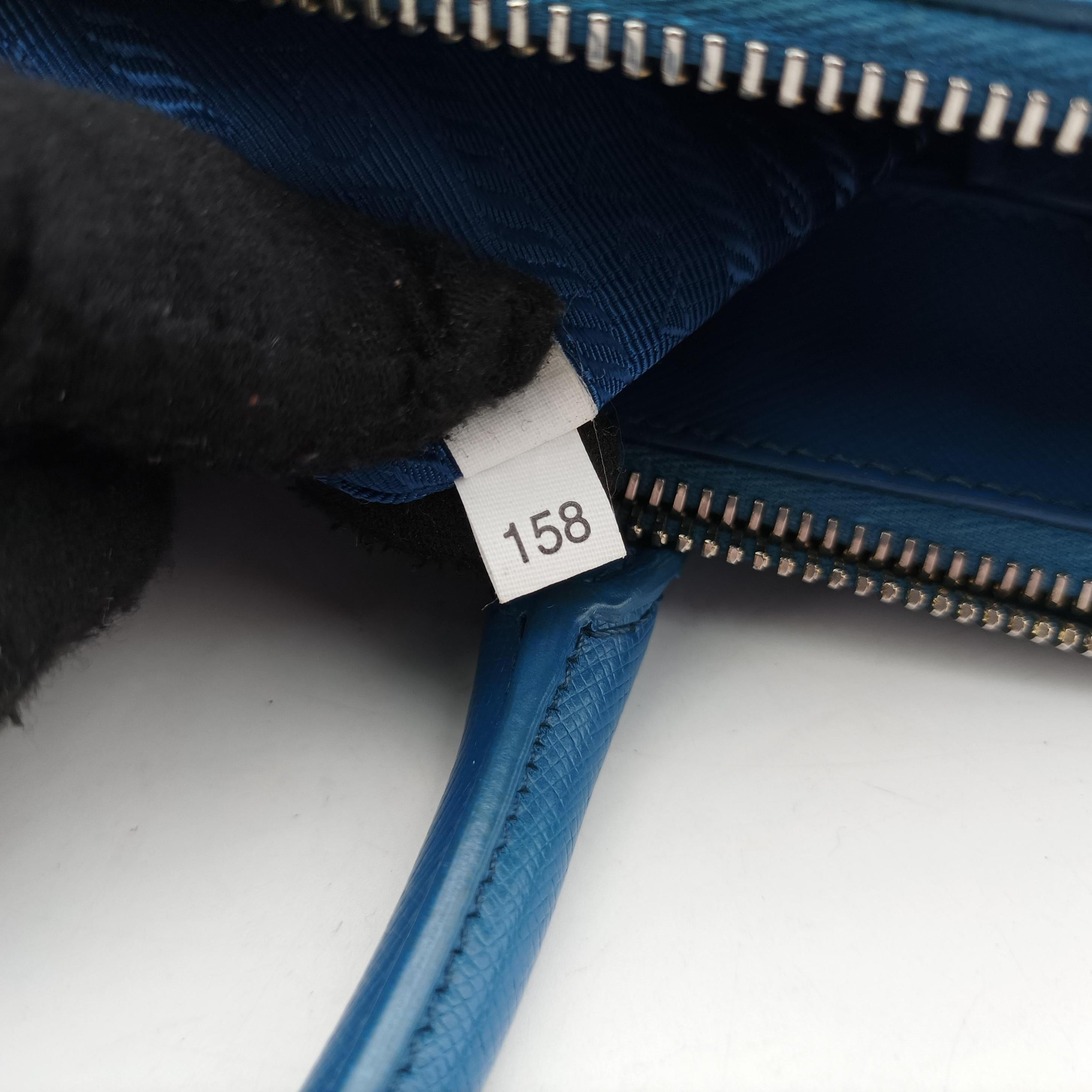 Vintage Prada Galleria Blue SAFFIANO Leather BN1801 shoulderbag | stylenewstar
