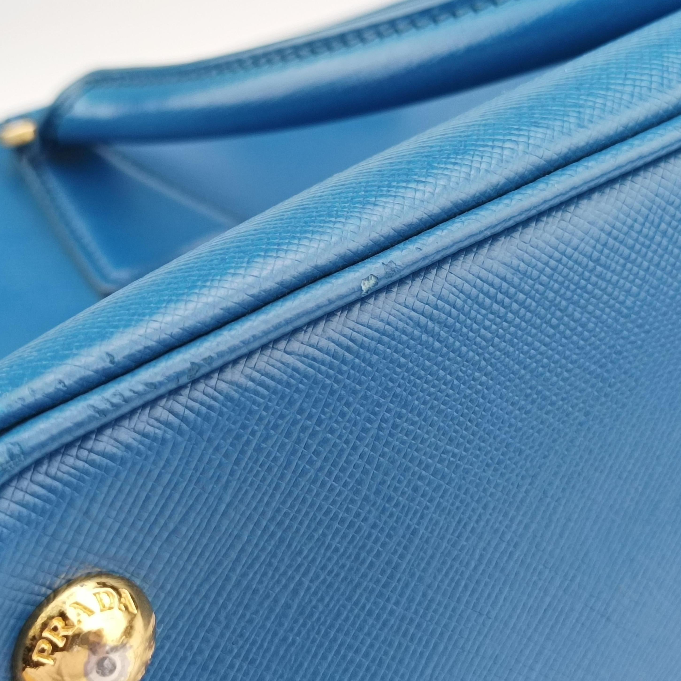 Vintage Prada Galleria Blue SAFFIANO Leather BN1801 shoulderbag | stylenewstar