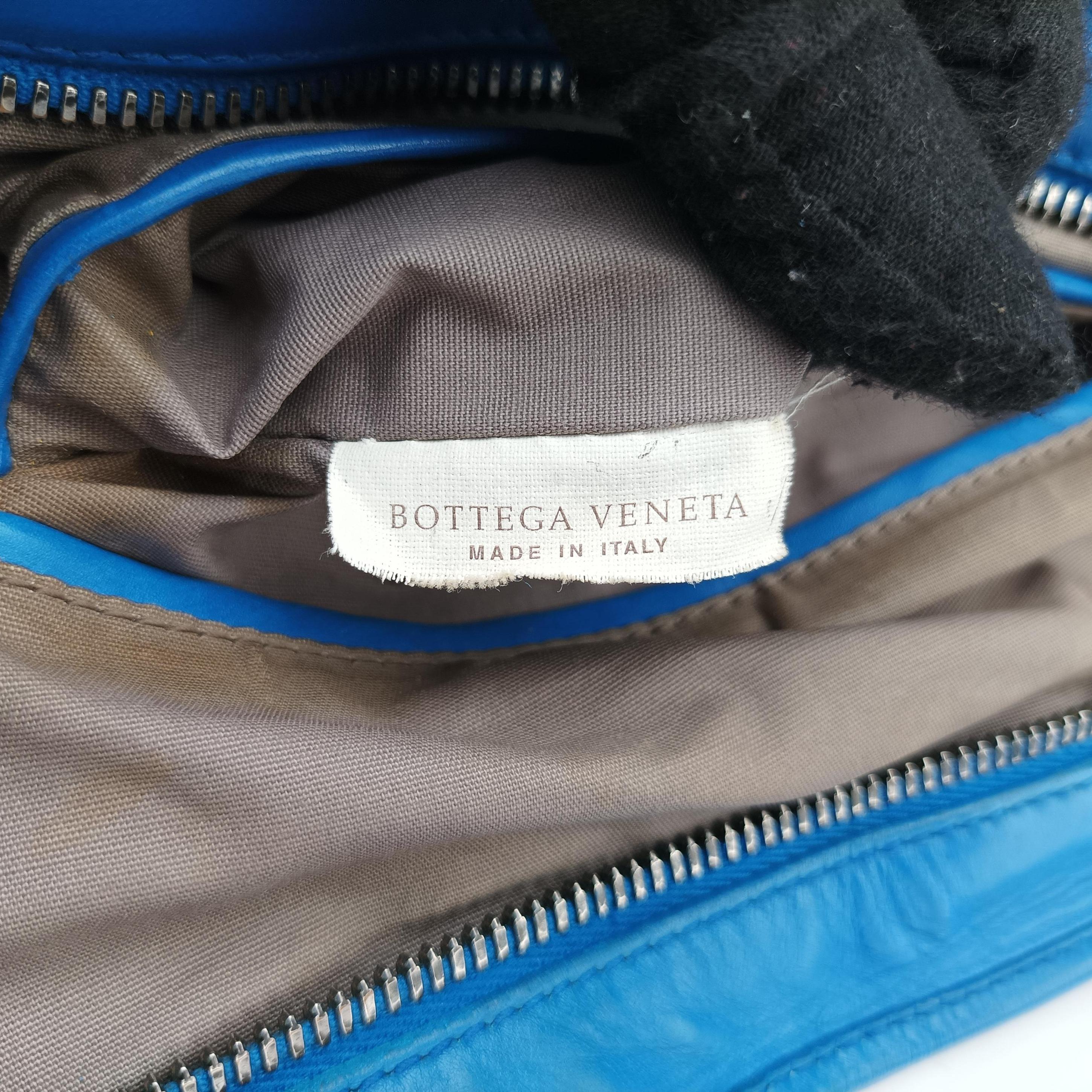 Secondhand Bottega Veneta Intrecciato Blue lambskin  handbag | stylenewstar