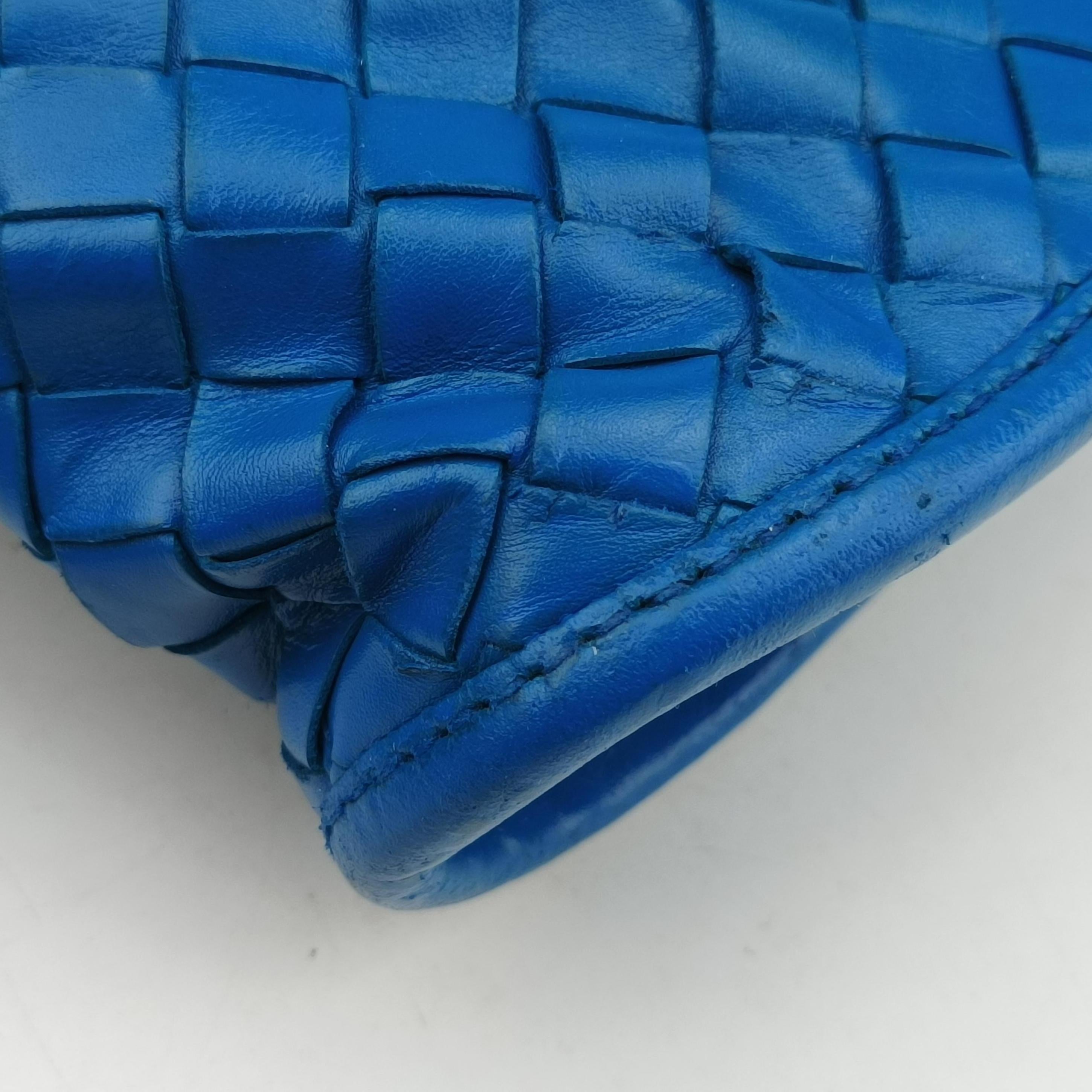 Secondhand Bottega Veneta Intrecciato Blue lambskin  handbag | stylenewstar