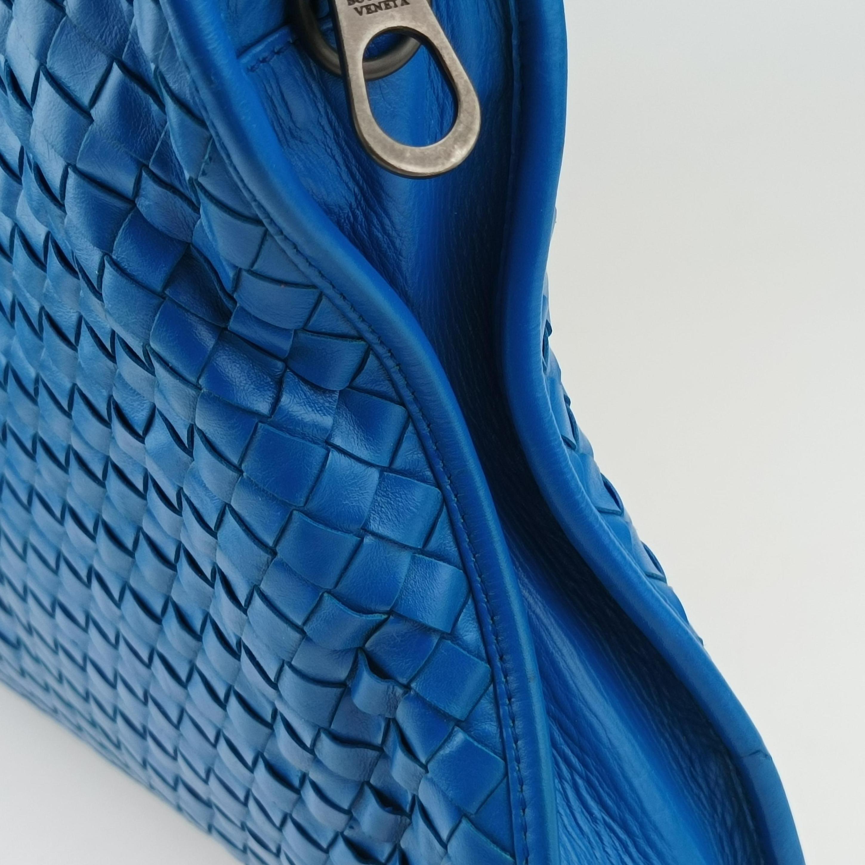 Secondhand Bottega Veneta Intrecciato Blue lambskin  handbag | stylenewstar