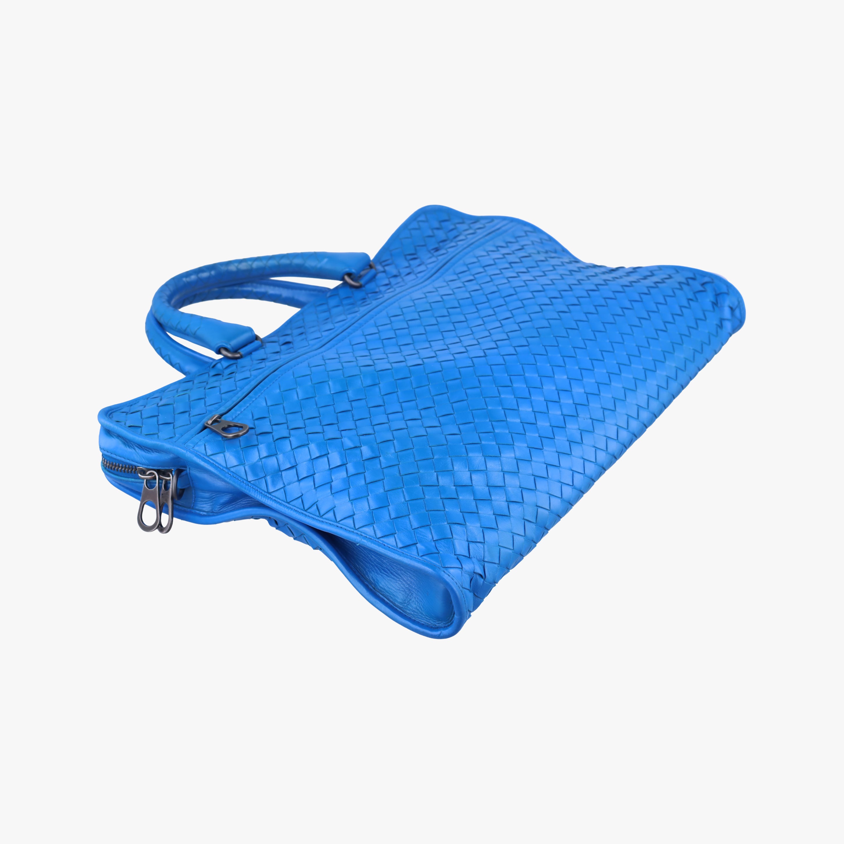 Secondhand Bottega Veneta Intrecciato Blue lambskin  handbag | stylenewstar