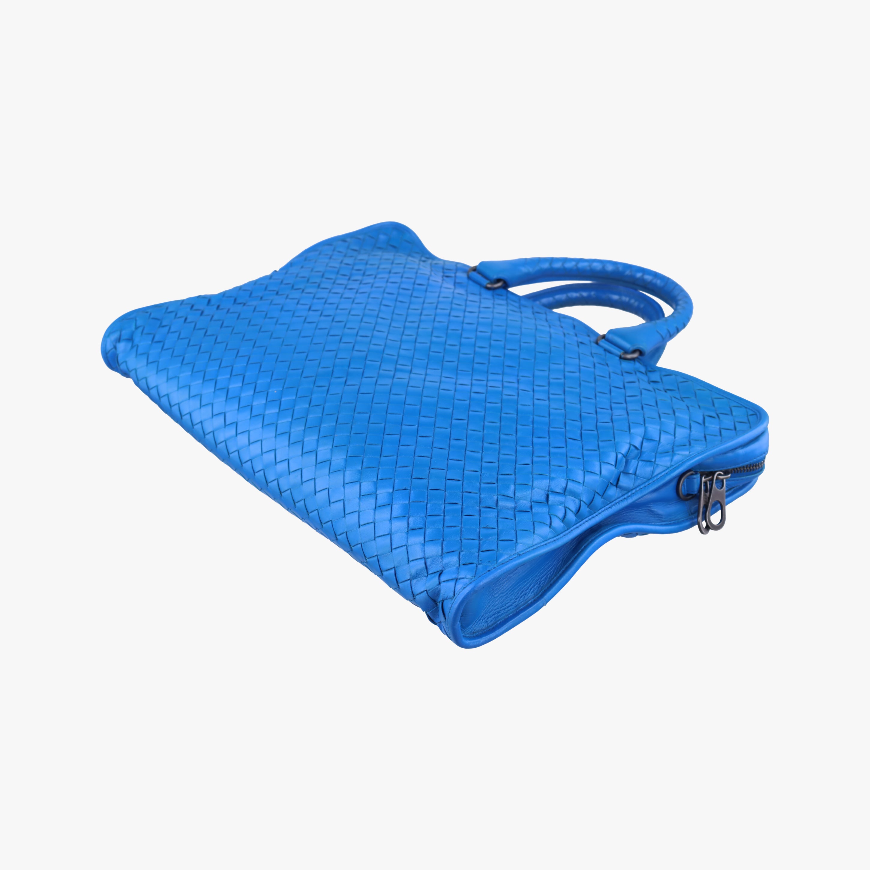 Secondhand Bottega Veneta Intrecciato Blue lambskin  handbag | stylenewstar