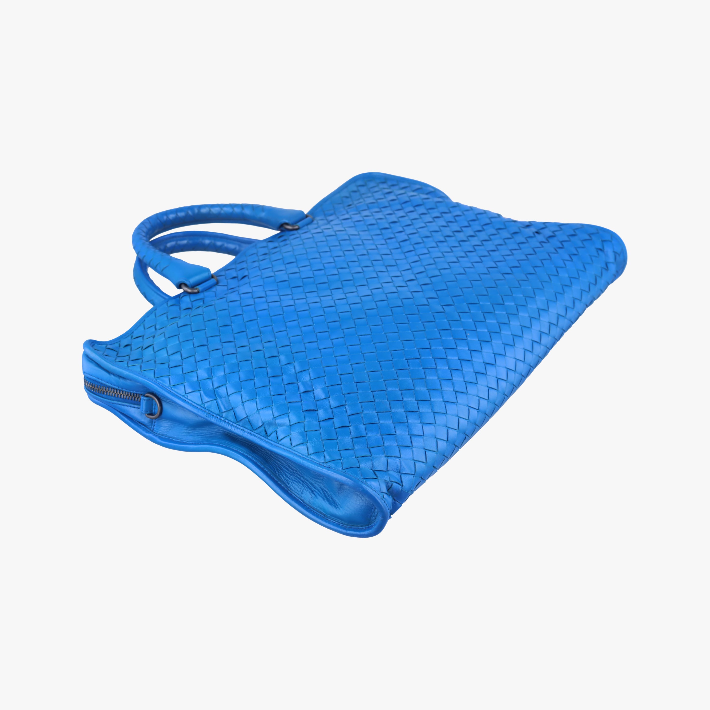 Secondhand Bottega Veneta Intrecciato Blue lambskin  handbag | stylenewstar