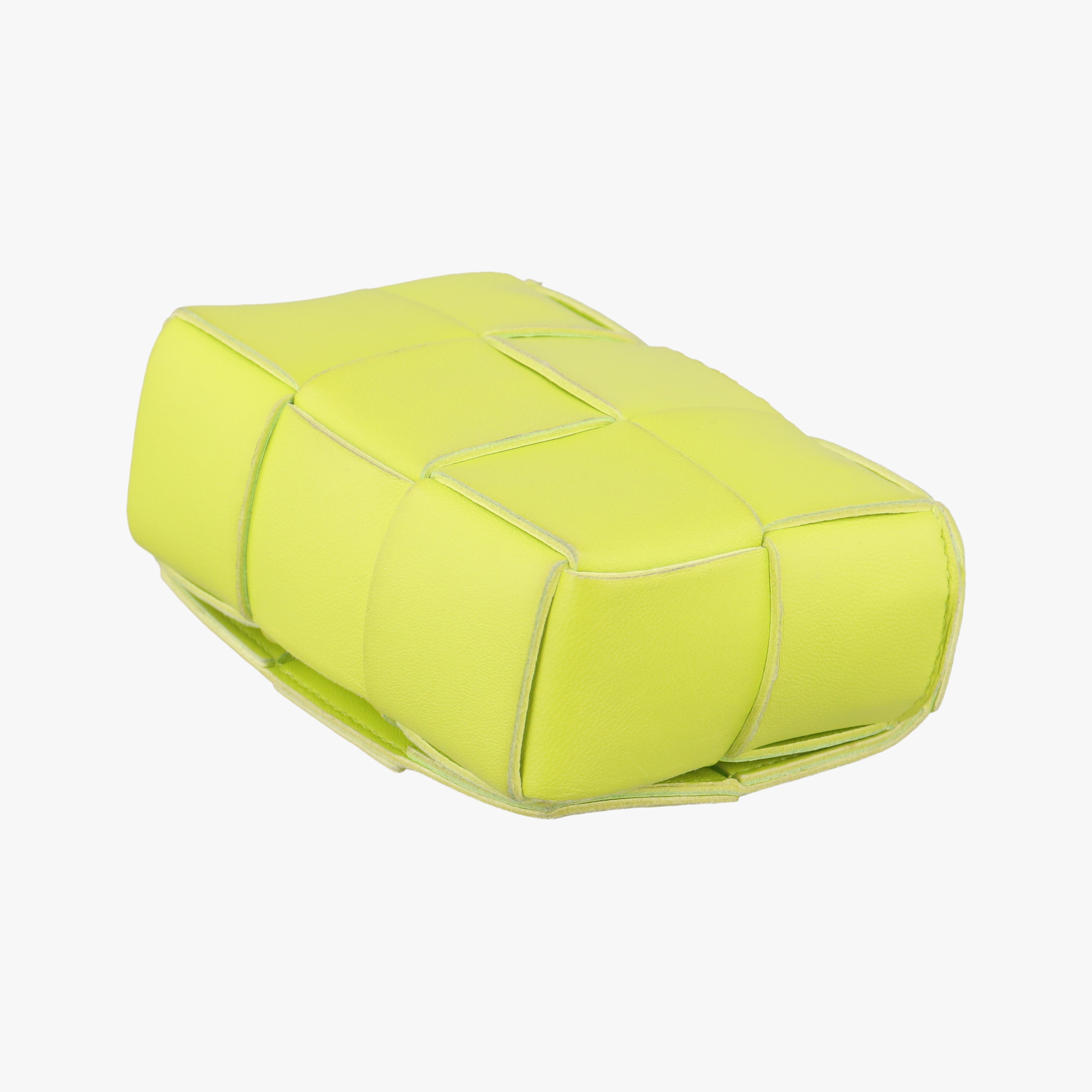 Pre-owned Bottega Veneta cassette yellow lambskin  shoulderbag | stylenewstar