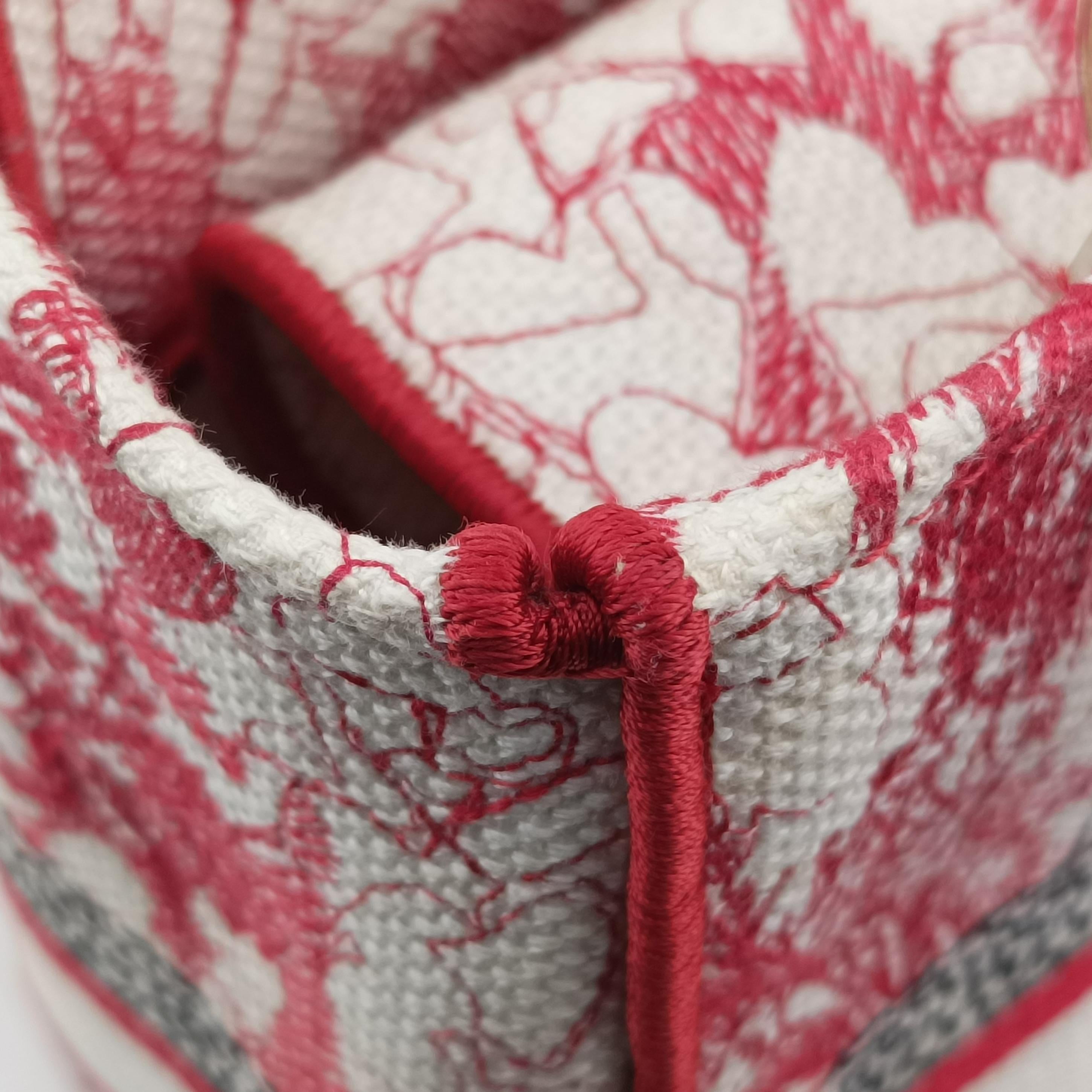 Pre-owned Christian Dior D-Lite Medium Royaume pink×multicolor canvas  shoulderbag | stylenewstar