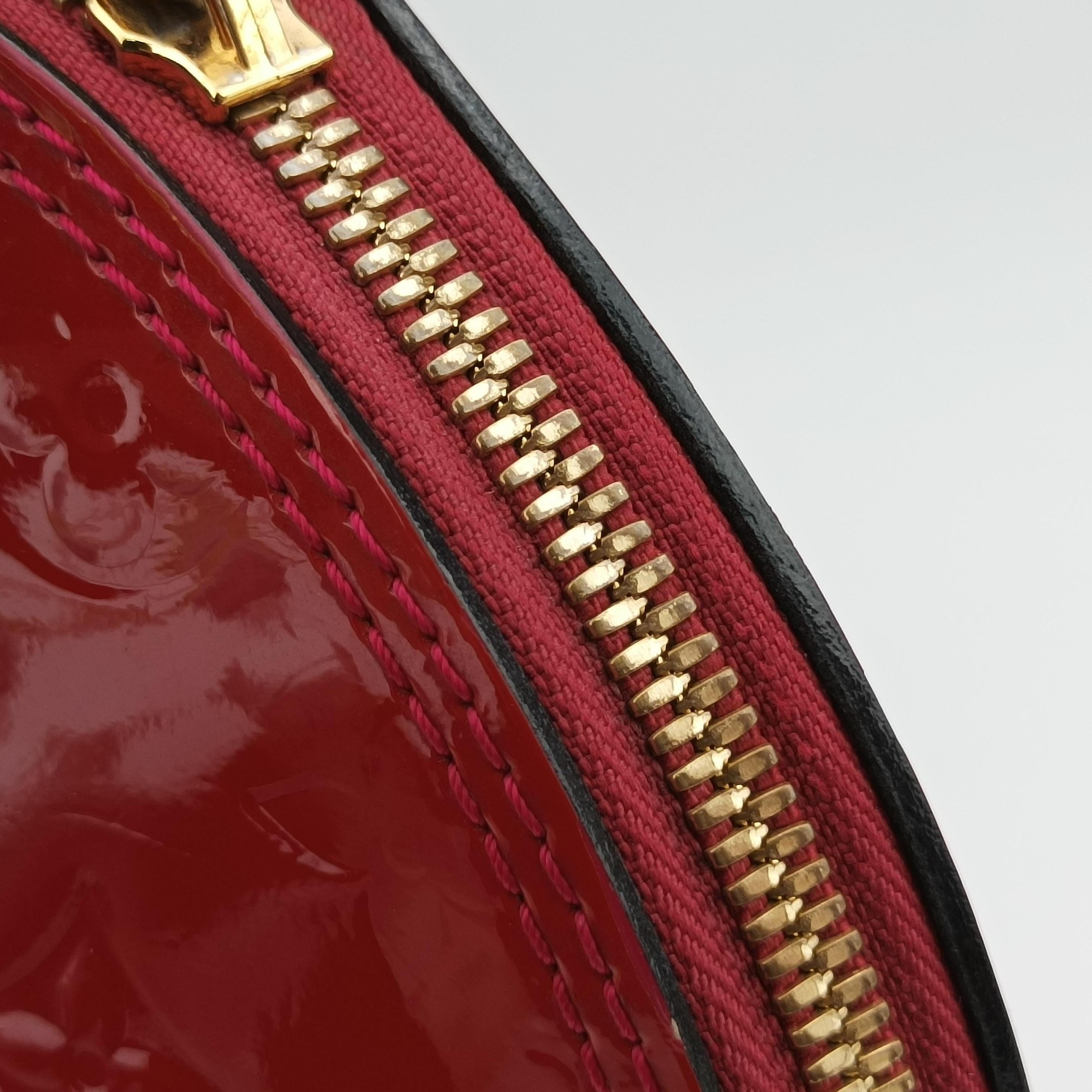 Pre-owned Louis Vuitton Alma PM pomme d'amour Vernis M90096 handbag | stylenewstar