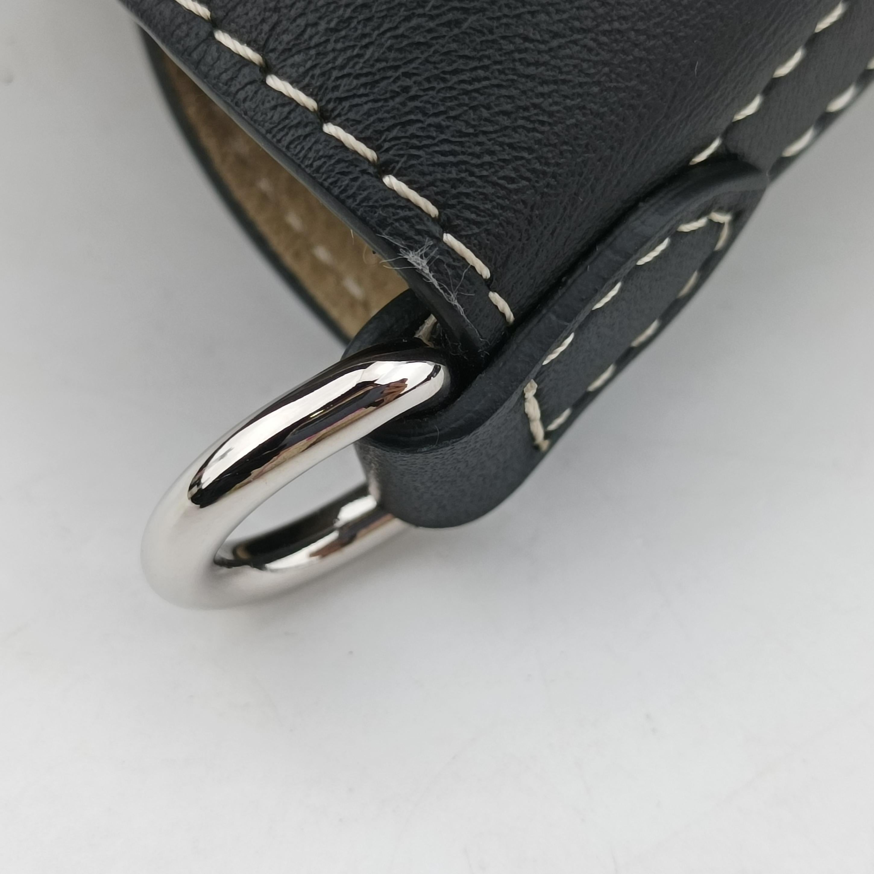 Vintage Burberry Soft Pocket Tote Black leather  shoulderbag | stylenewstar