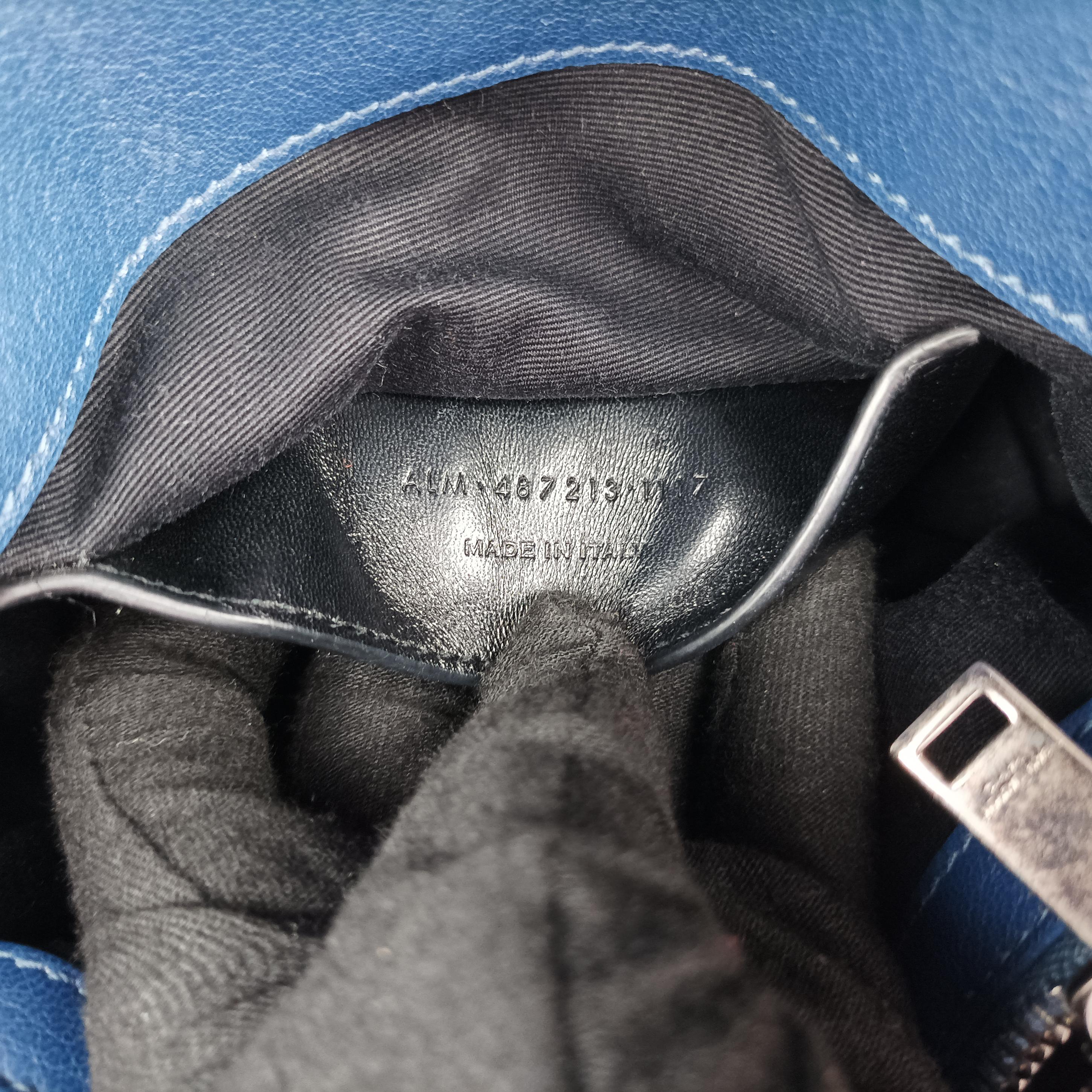Pre-owned Yves Saint Laurent COLLEGE Navy Leather 487213 shoulderbag | stylenewstar