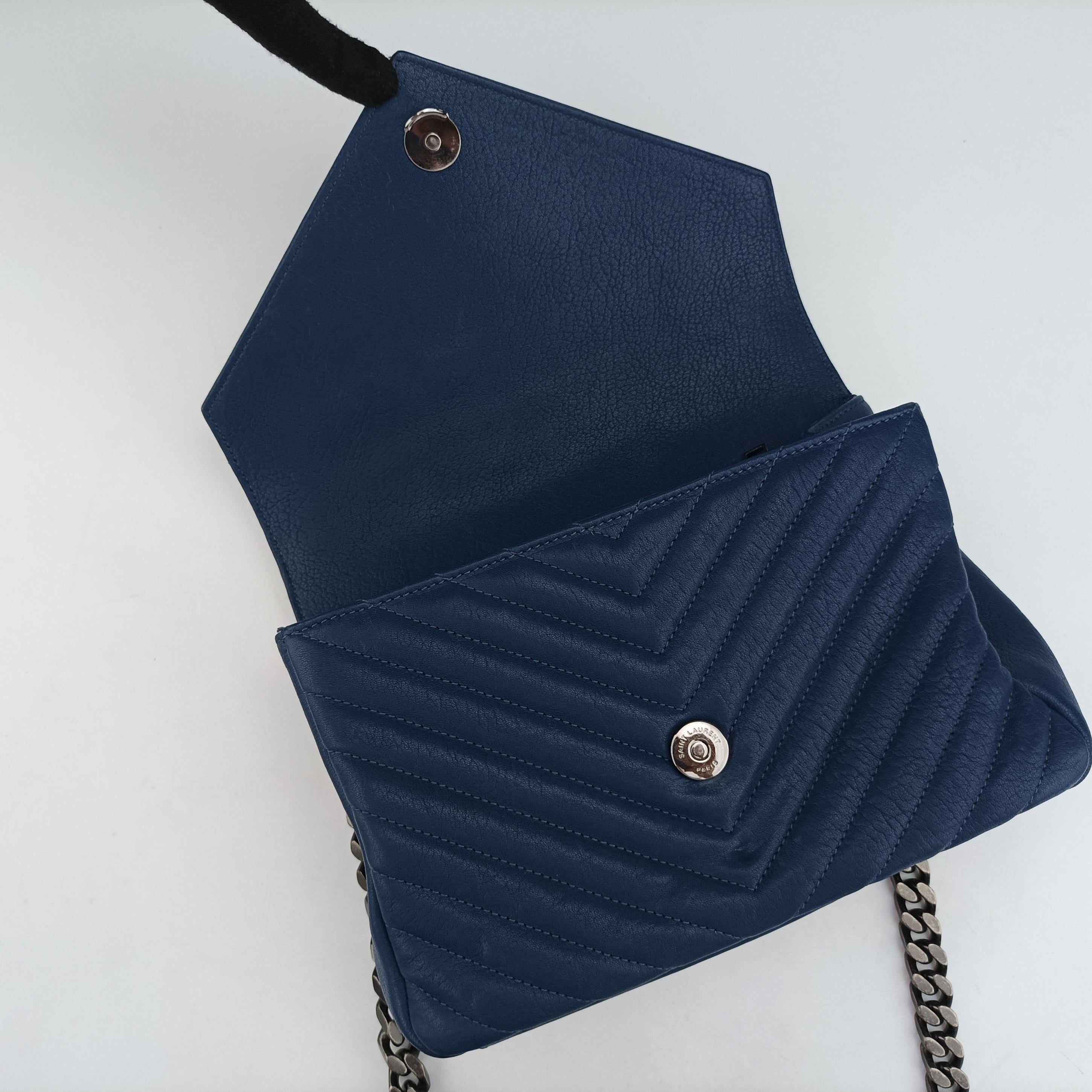 Pre-owned Yves Saint Laurent COLLEGE Navy Leather 487213 shoulderbag | stylenewstar