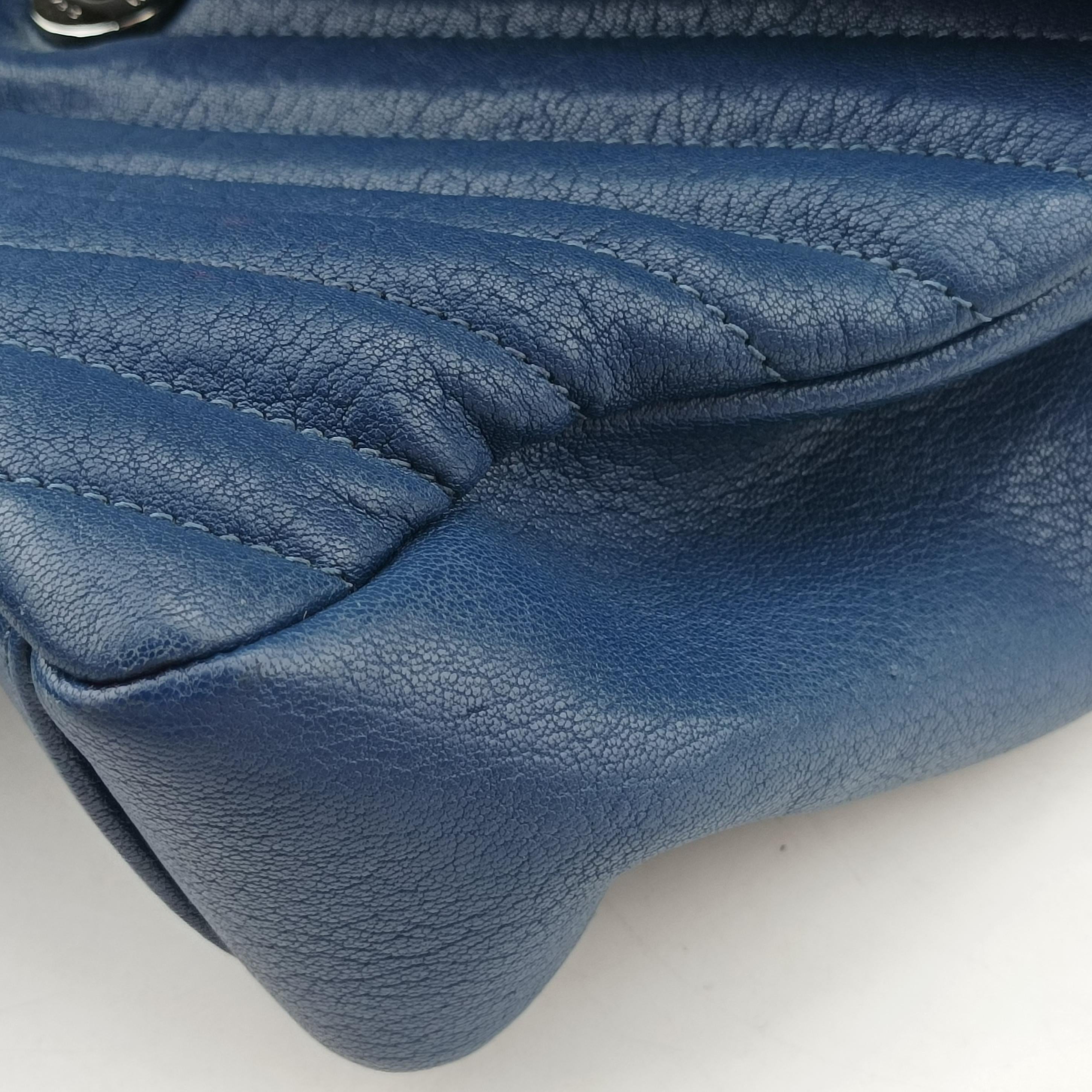 Pre-owned Yves Saint Laurent COLLEGE Navy Leather 487213 shoulderbag | stylenewstar