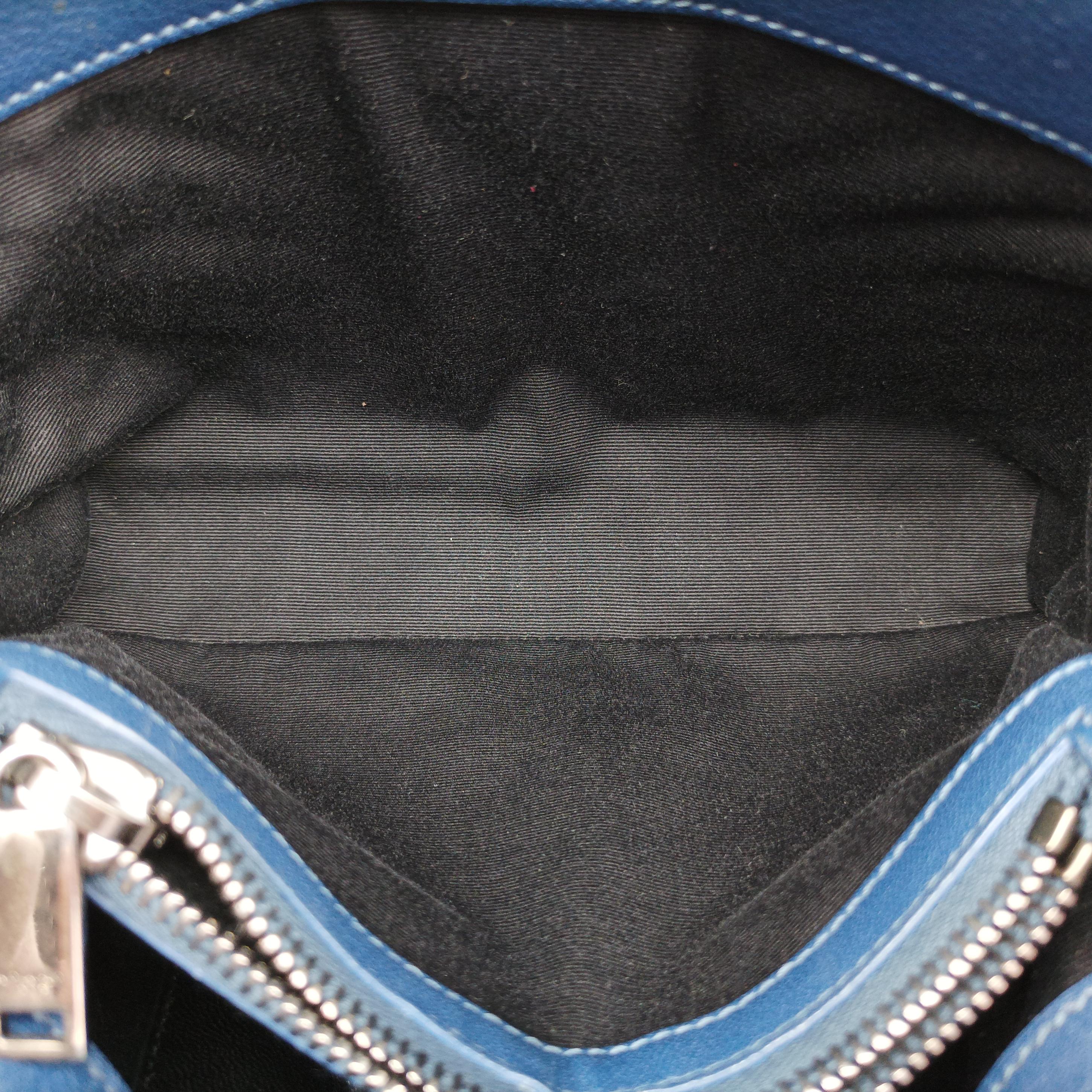 Pre-owned Yves Saint Laurent COLLEGE Navy Leather 487213 shoulderbag | stylenewstar