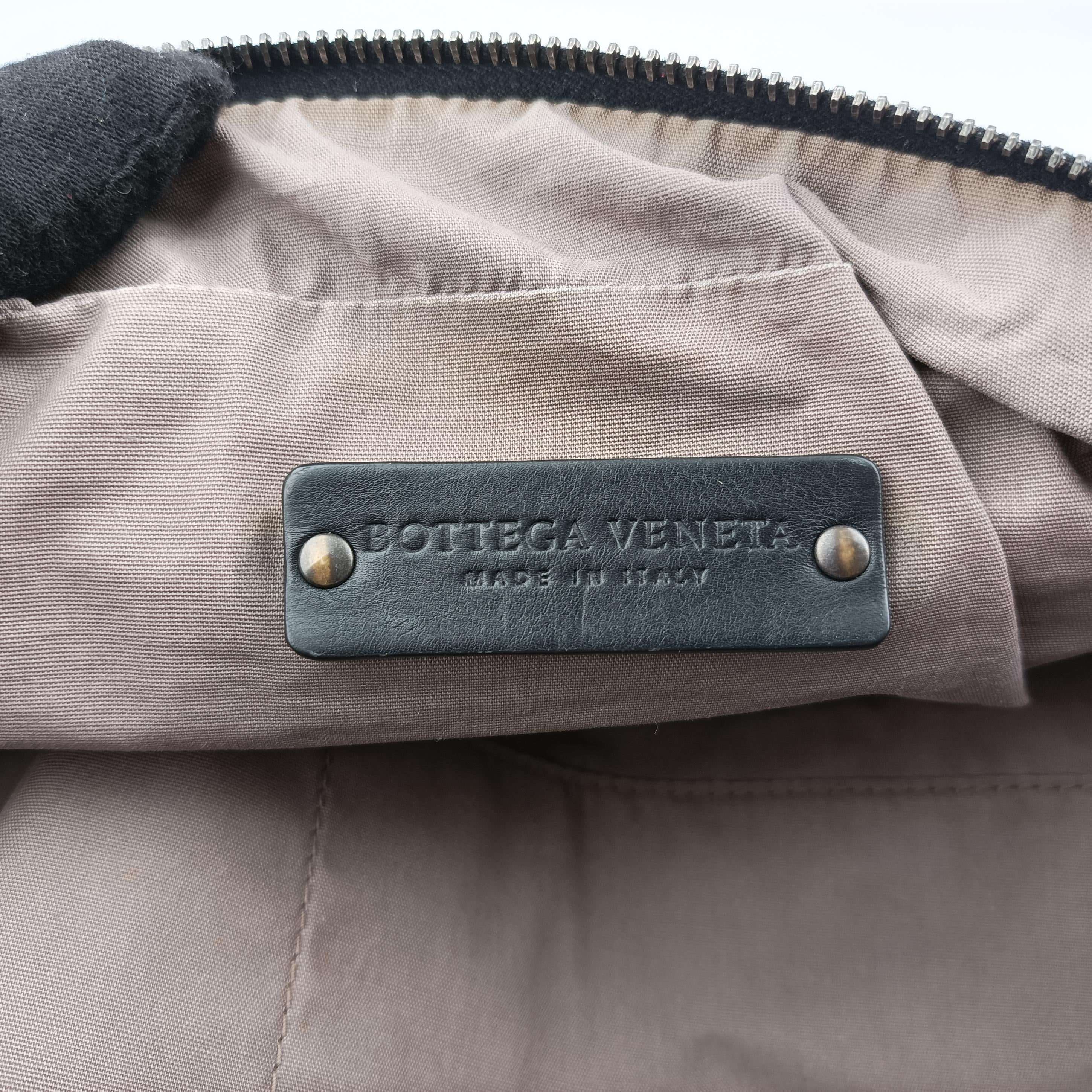 Pre-owned Bottega Veneta Intrecciato Black lambskin  bum bag/waist bag | stylenewstar