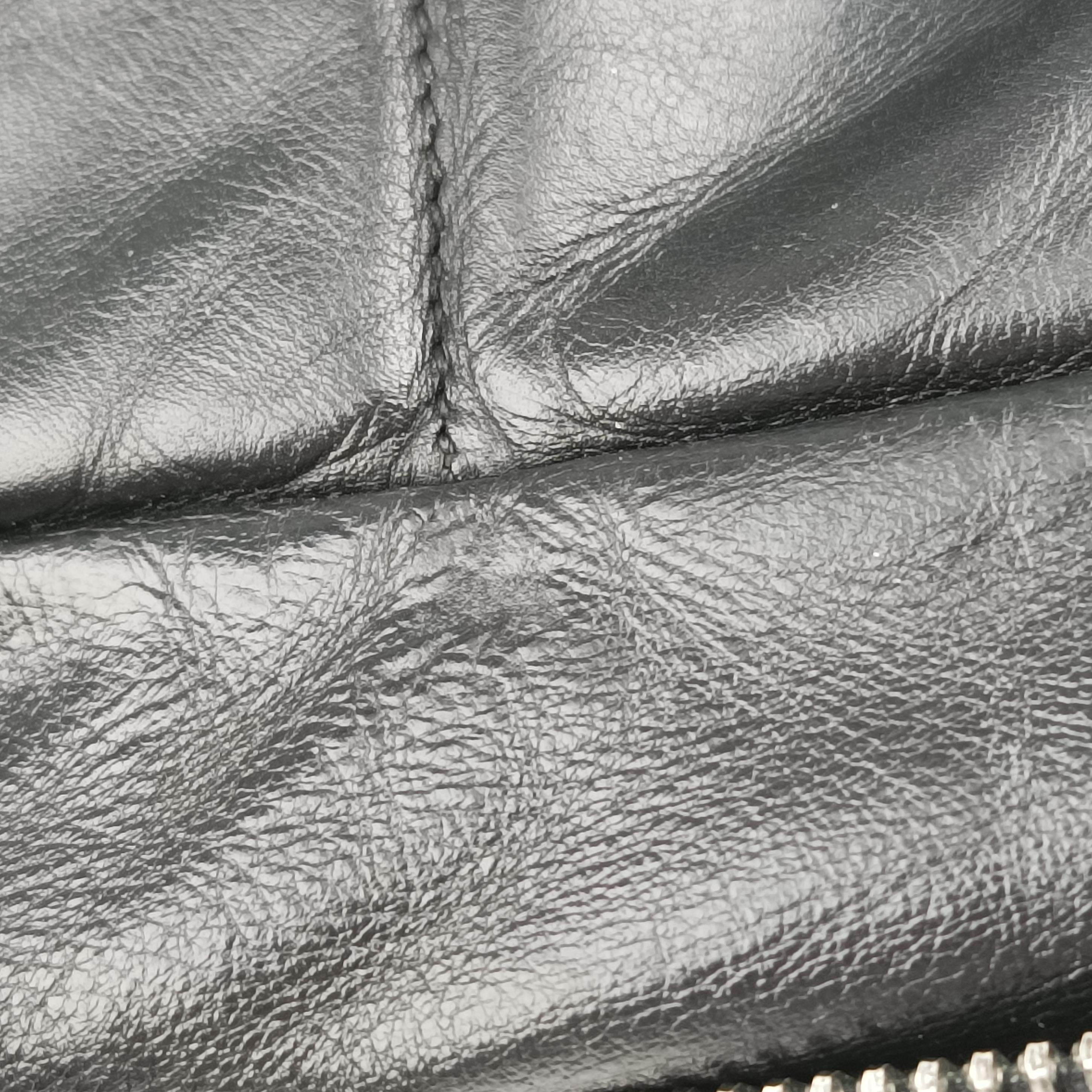 Pre-owned Bottega Veneta Intrecciato Black lambskin  bum bag/waist bag | stylenewstar