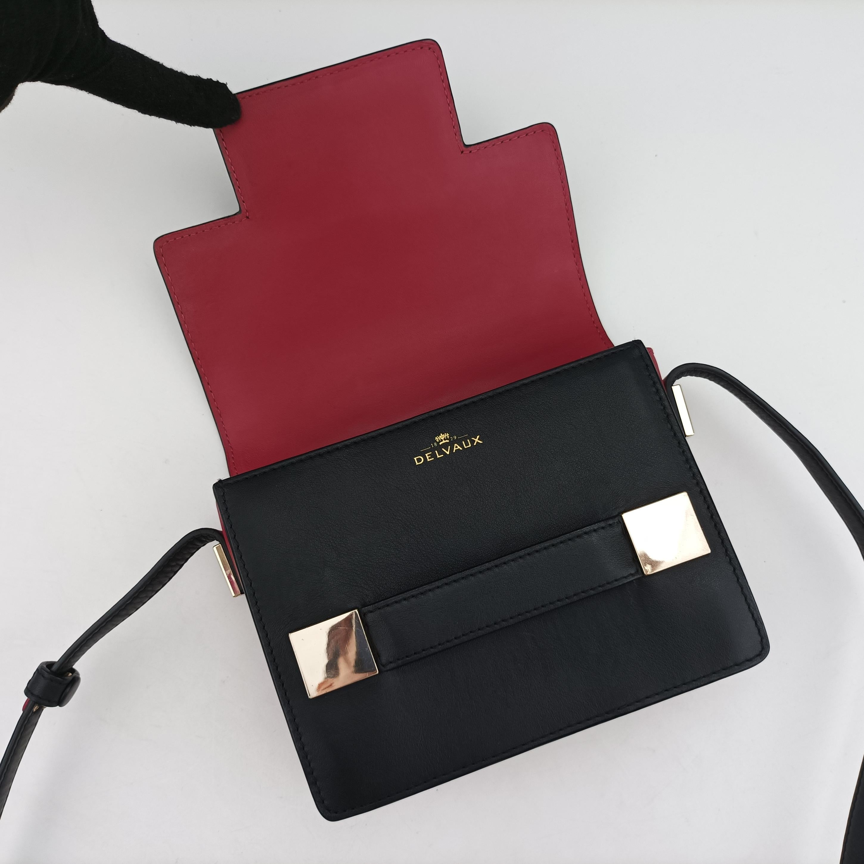 Pre-owned Delvaux Madame Black×Pink Leather  shoulderbag | stylenewstar