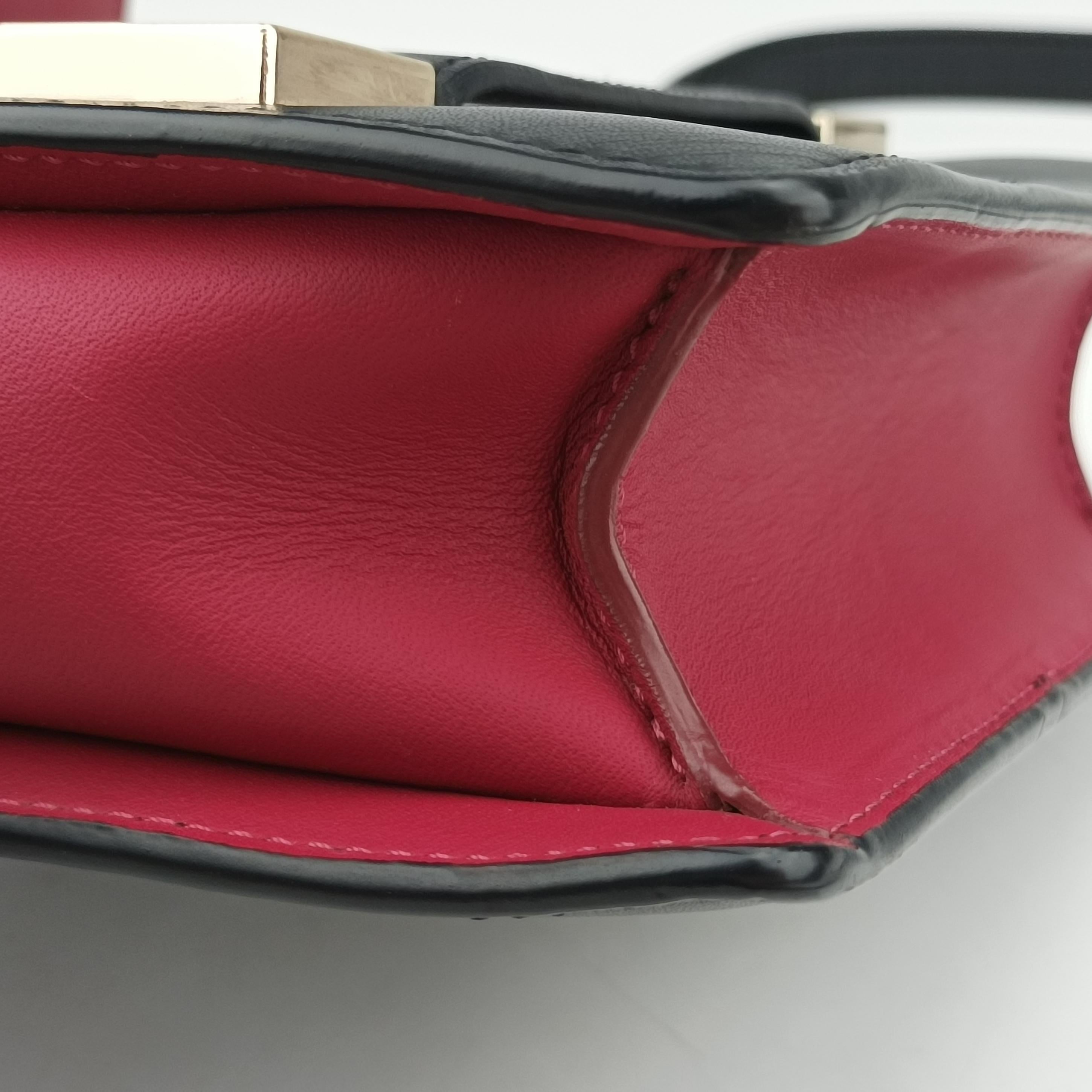 Pre-owned Delvaux Madame Black×Pink Leather  shoulderbag | stylenewstar