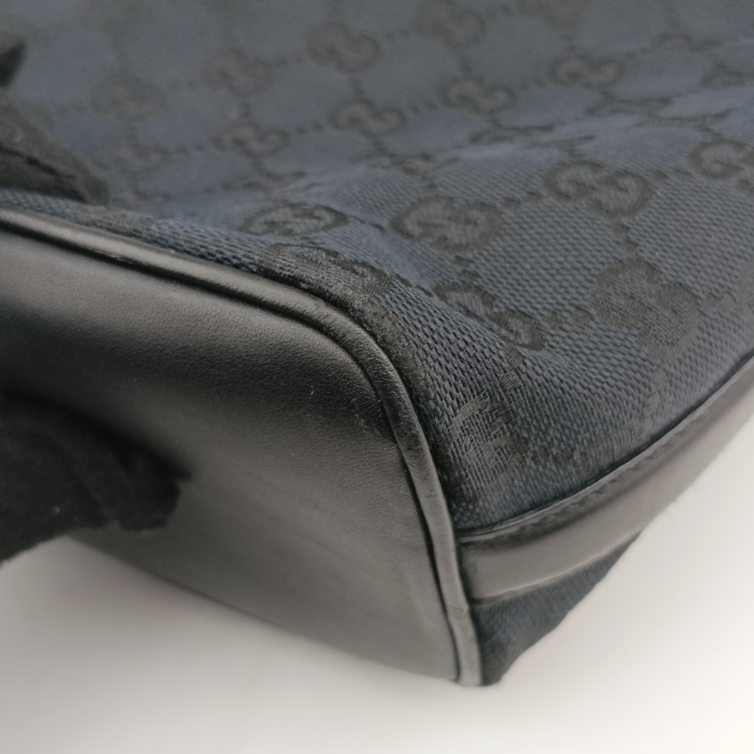 Secondhand Gucci Hobo Black canvas 001.42 shoulderbag | stylenewstar