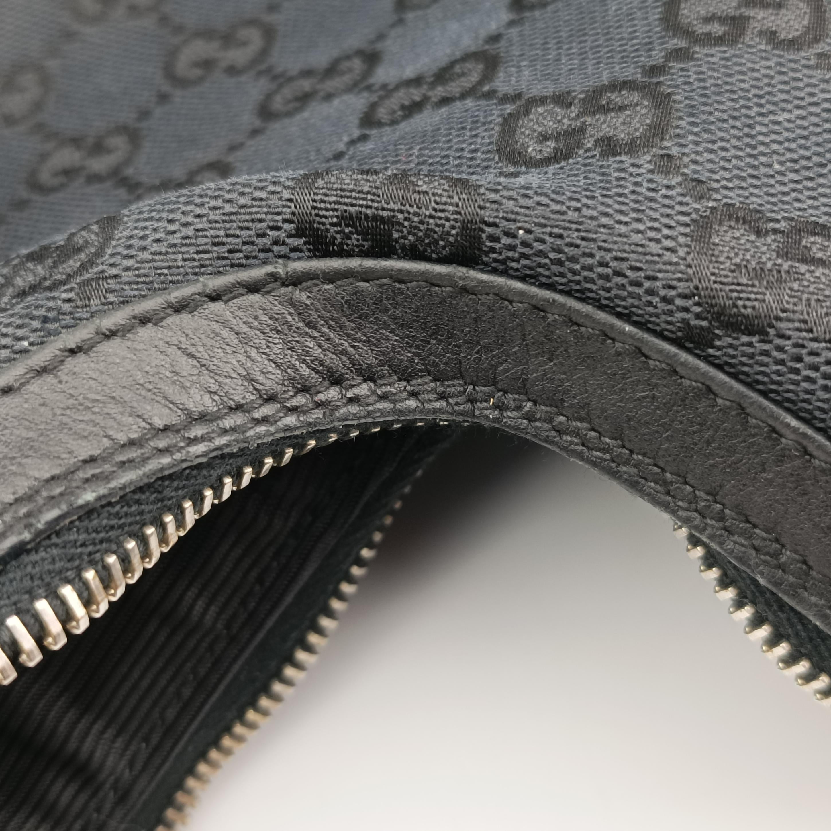Secondhand Gucci Hobo Black canvas 001.42 shoulderbag | stylenewstar
