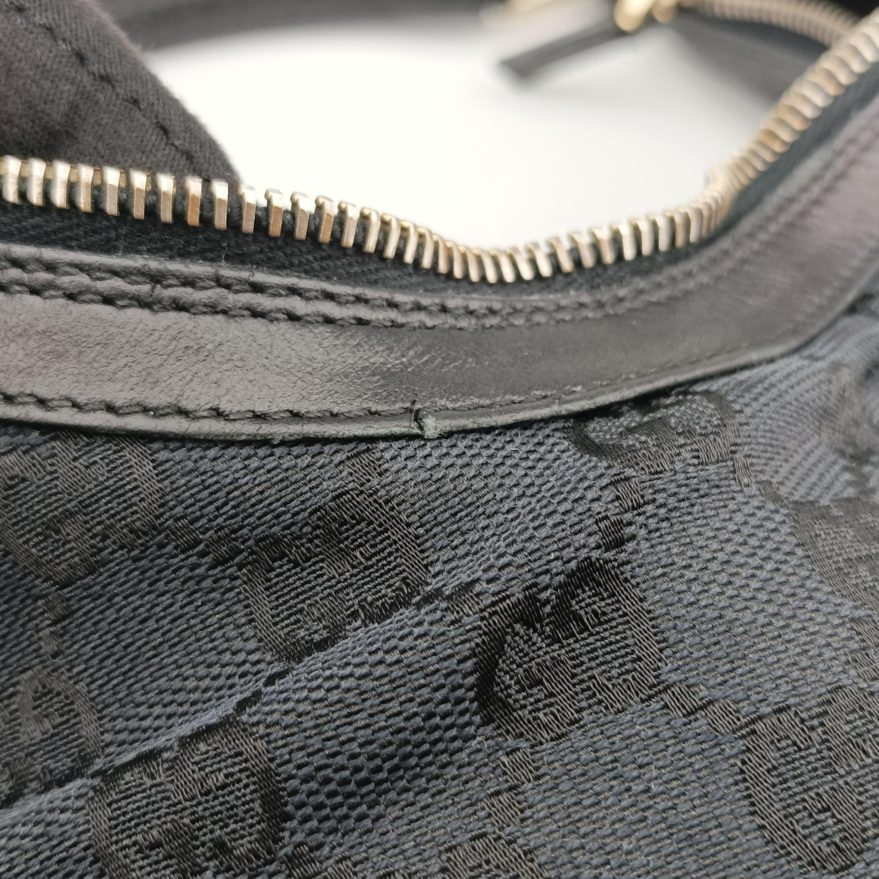 Secondhand Gucci Hobo Black canvas 001.42 shoulderbag | stylenewstar