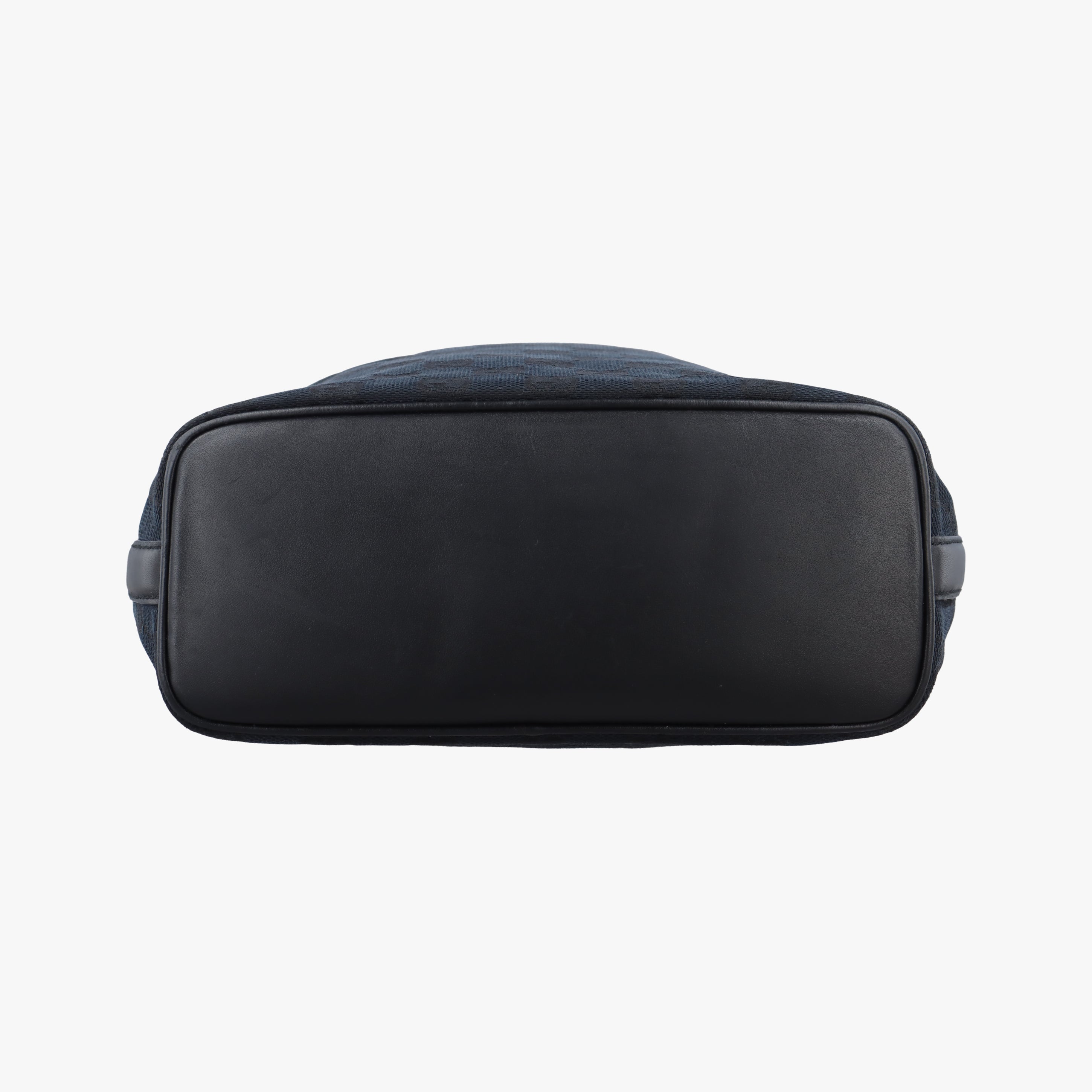 Secondhand Gucci Hobo Black canvas 001.42 shoulderbag | stylenewstar