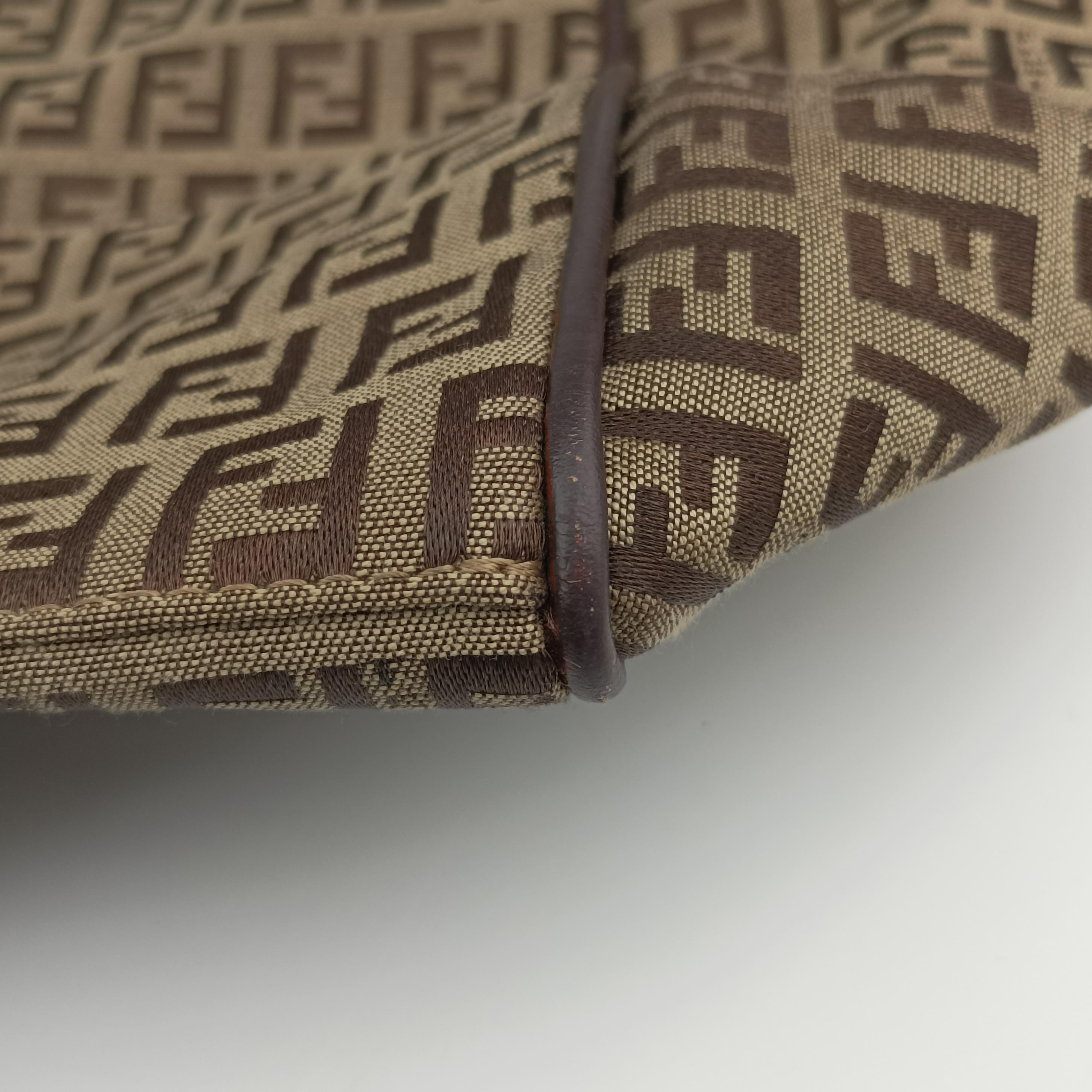 Pre-owned Fendi Zucchino Brown canvas 8BH181 shoulderbag | stylenewstar
