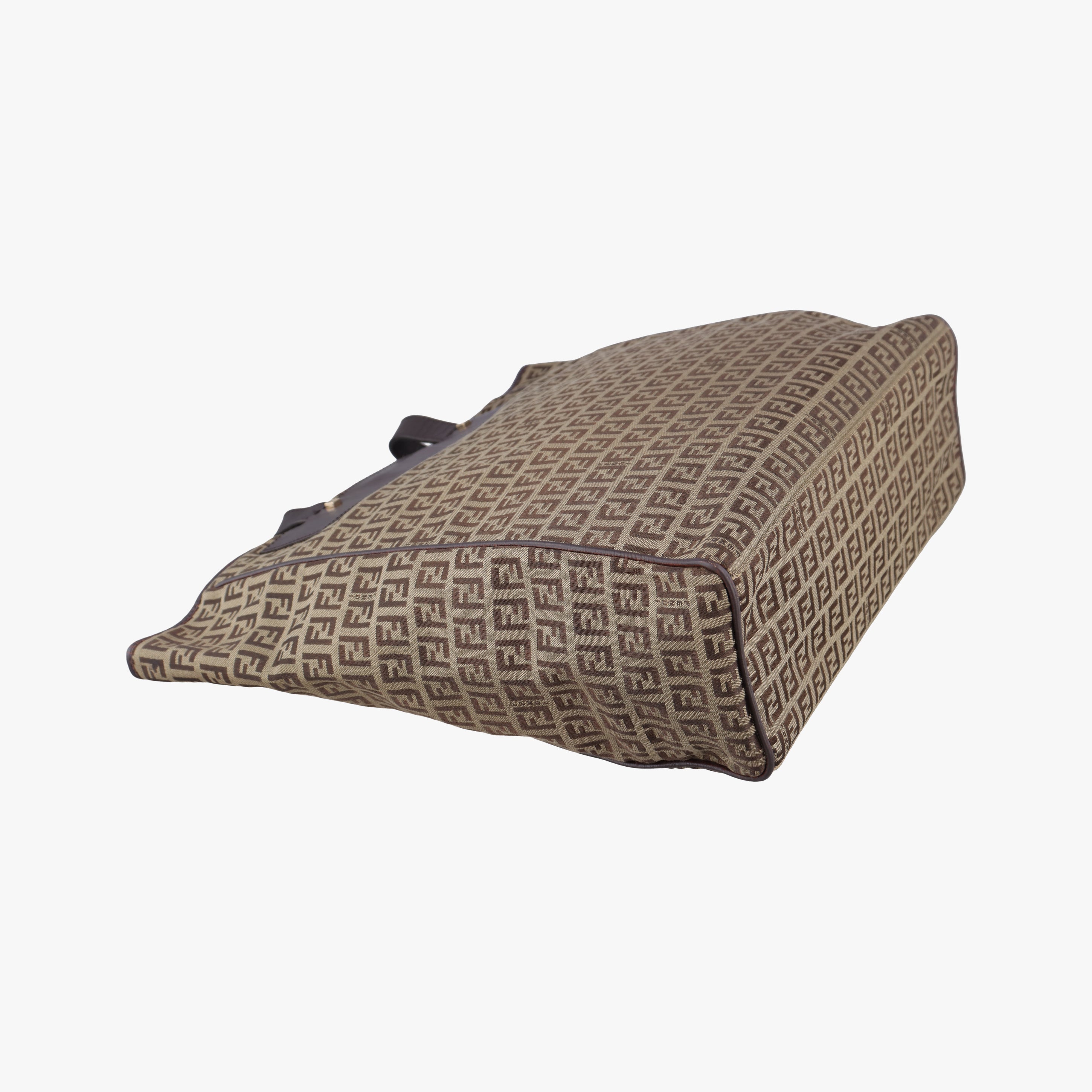 Pre-owned Fendi Zucchino Brown canvas 8BH181 shoulderbag | stylenewstar