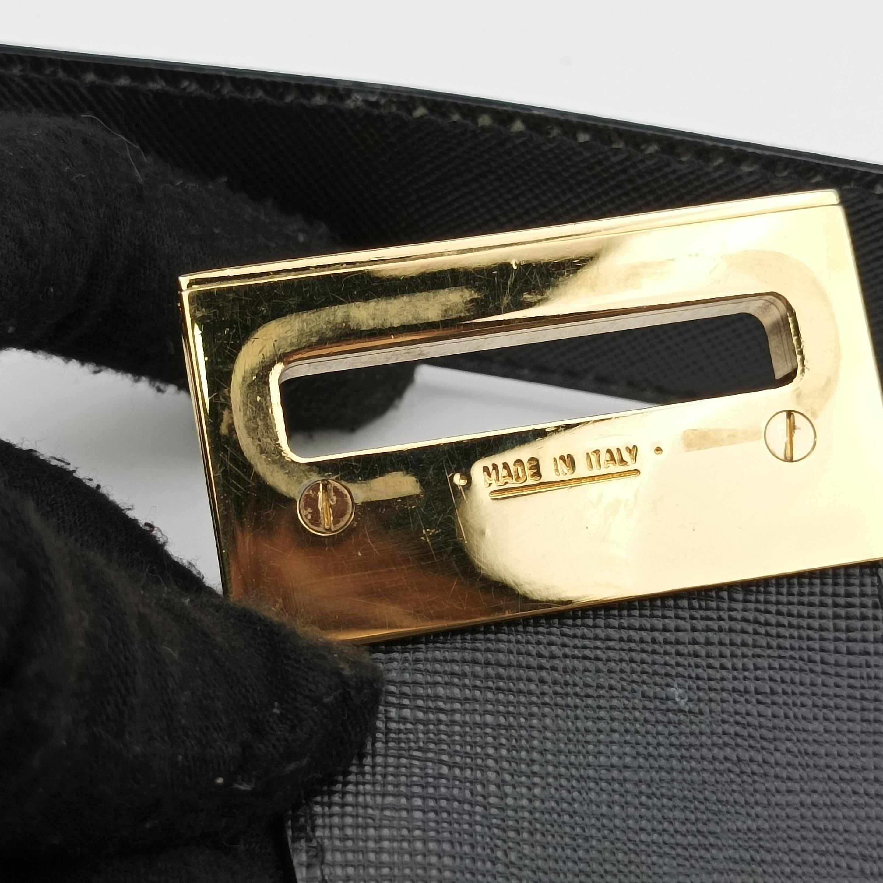Vintage Ferragamo Gancini Black Leather  shoulderbag | stylenewstar