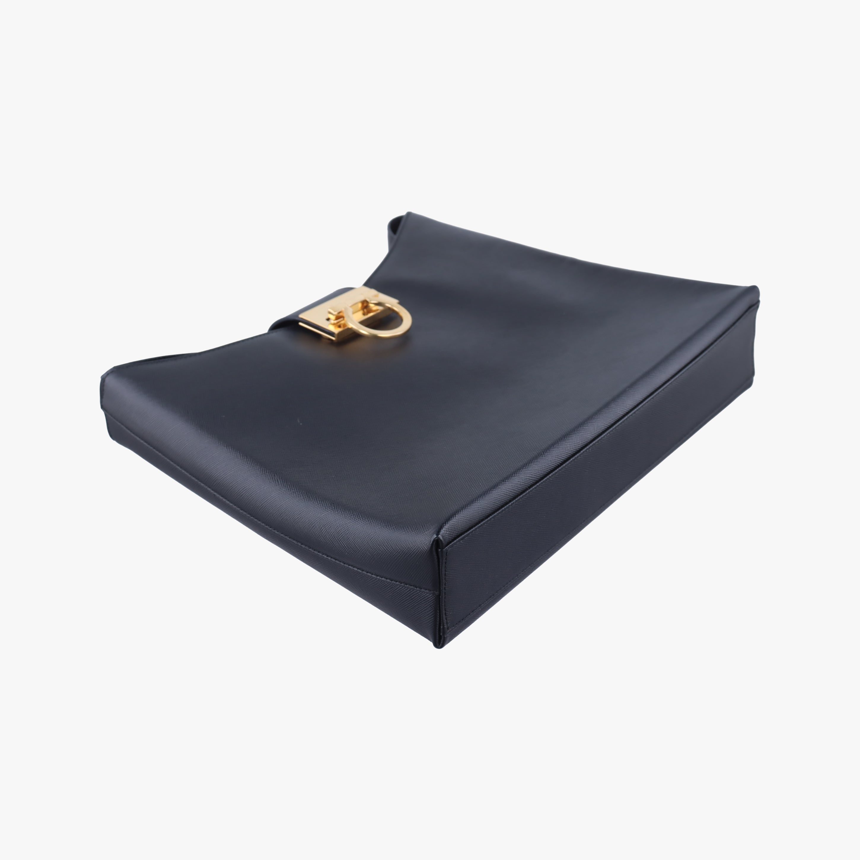 Vintage Ferragamo Gancini Black Leather  shoulderbag | stylenewstar