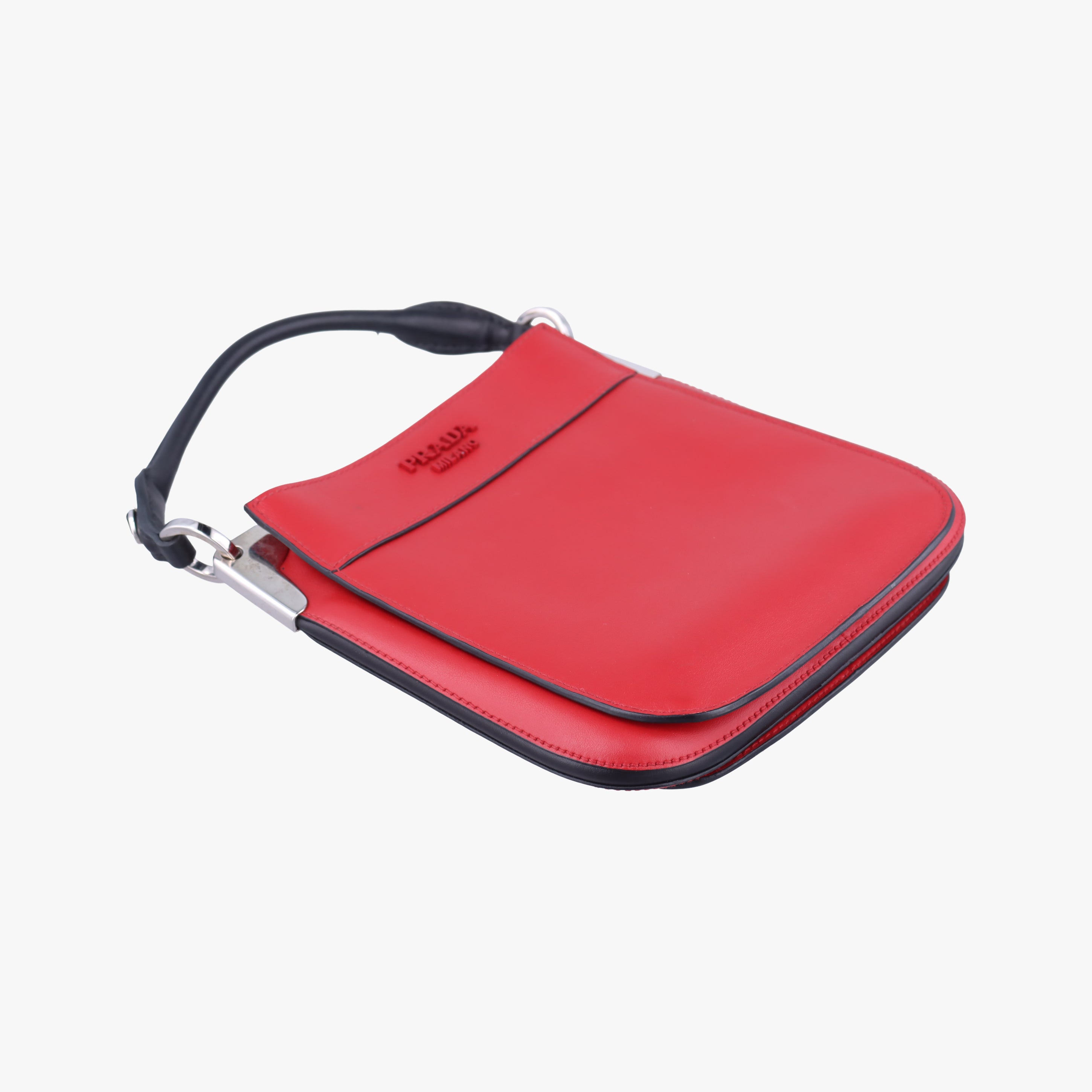 Vintage Prada Maggit Red × Black leather 1BC082 shoulderbag | stylenewstar