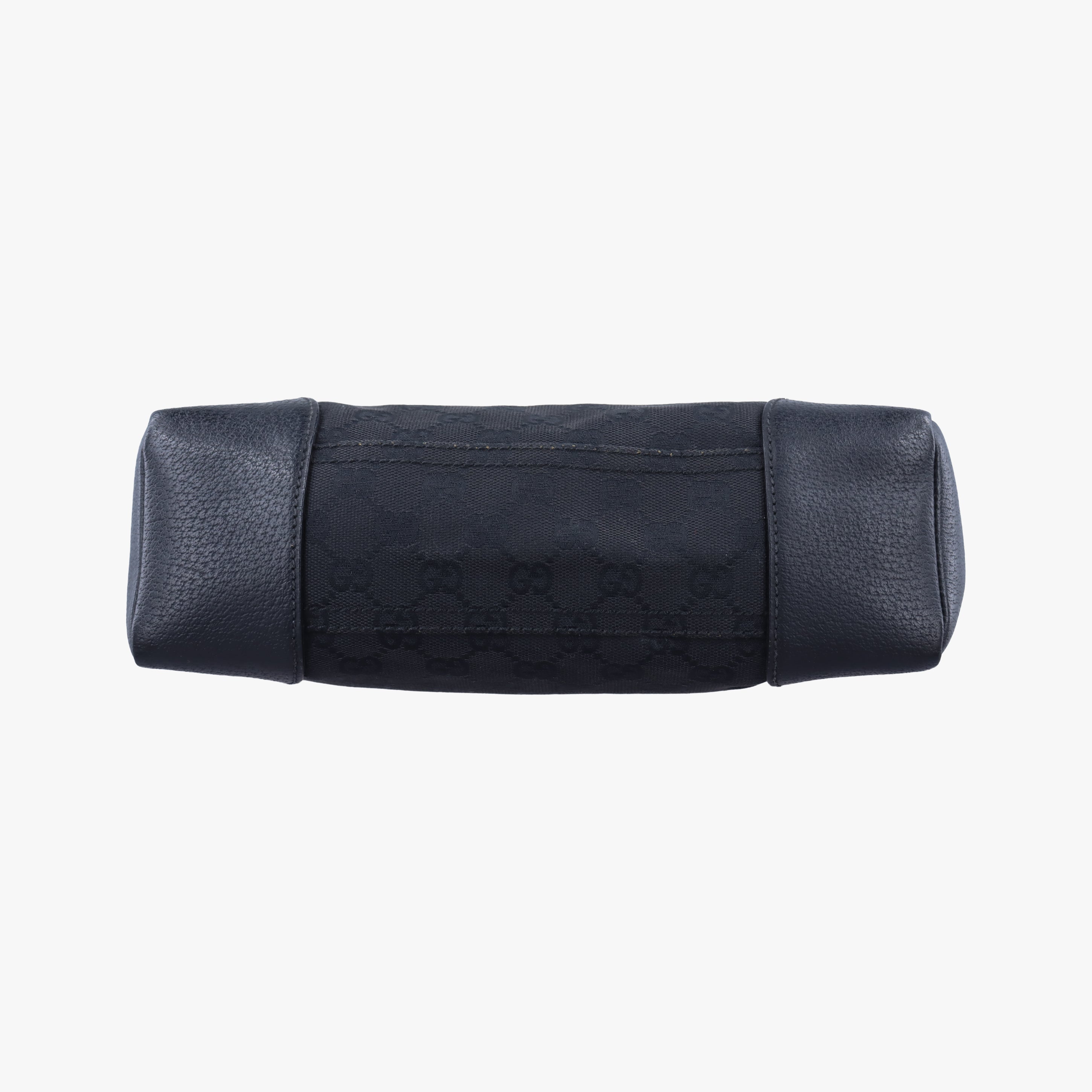 Secondhand Gucci GG Canvas Black canvas×leather 114273 shoulderbag | stylenewstar