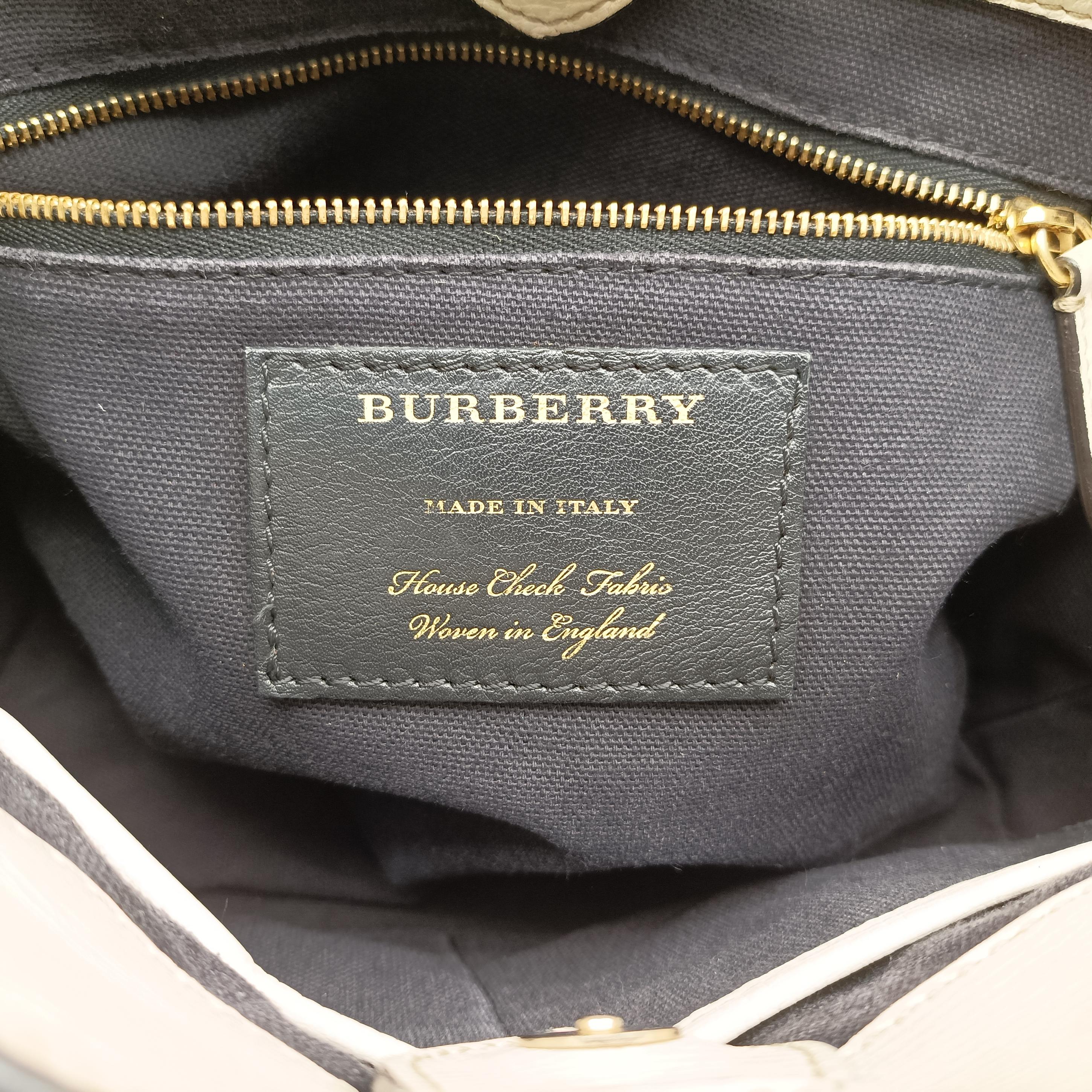 Vintage Burberry House Check The Banner White Leather  shoulderbag | stylenewstar
