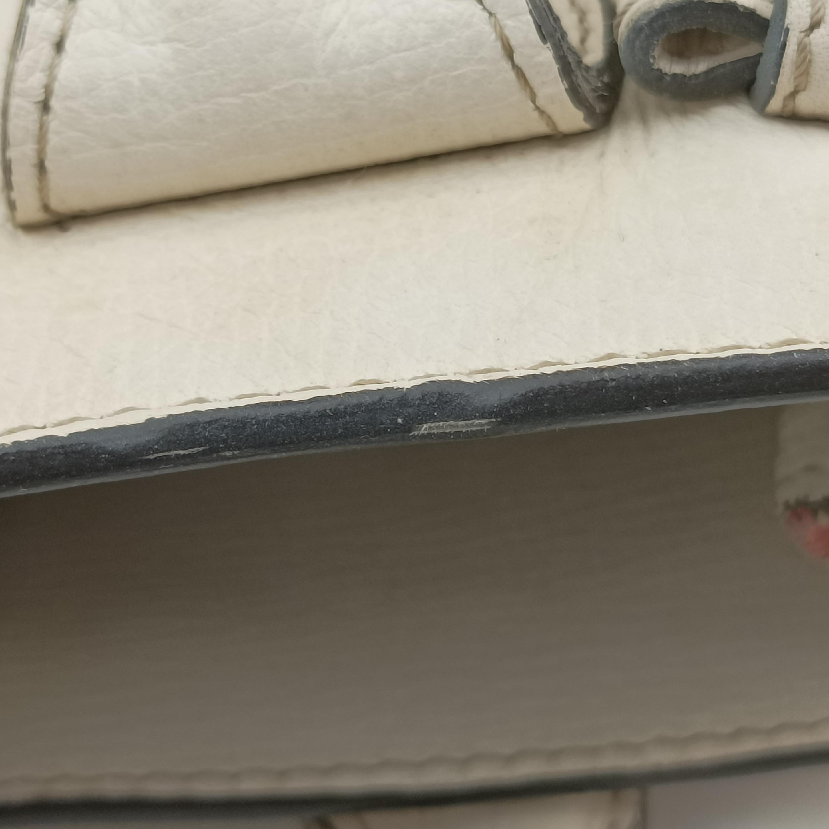 Vintage Burberry House Check The Banner White Leather  shoulderbag | stylenewstar