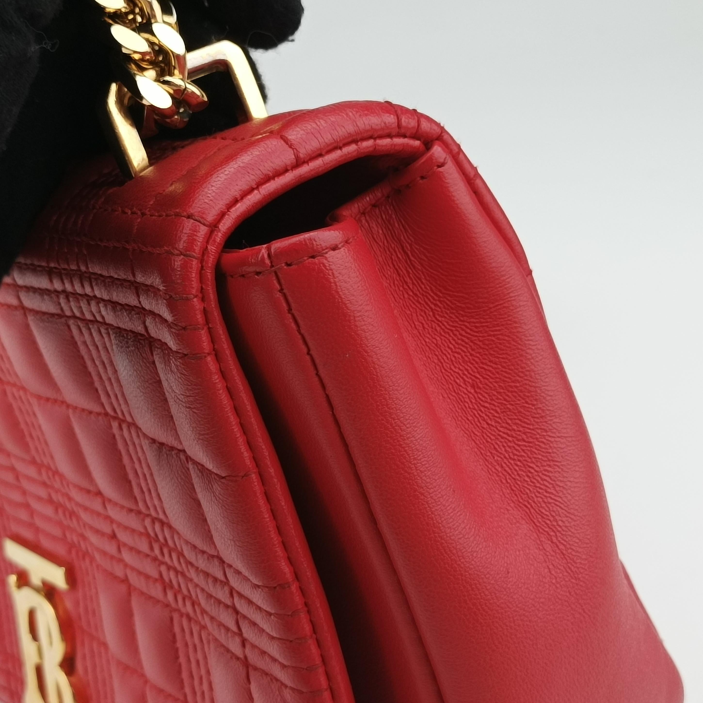 Pre-owned Burberry Lola chain TB Red Leather  shoulderbag | stylenewstar