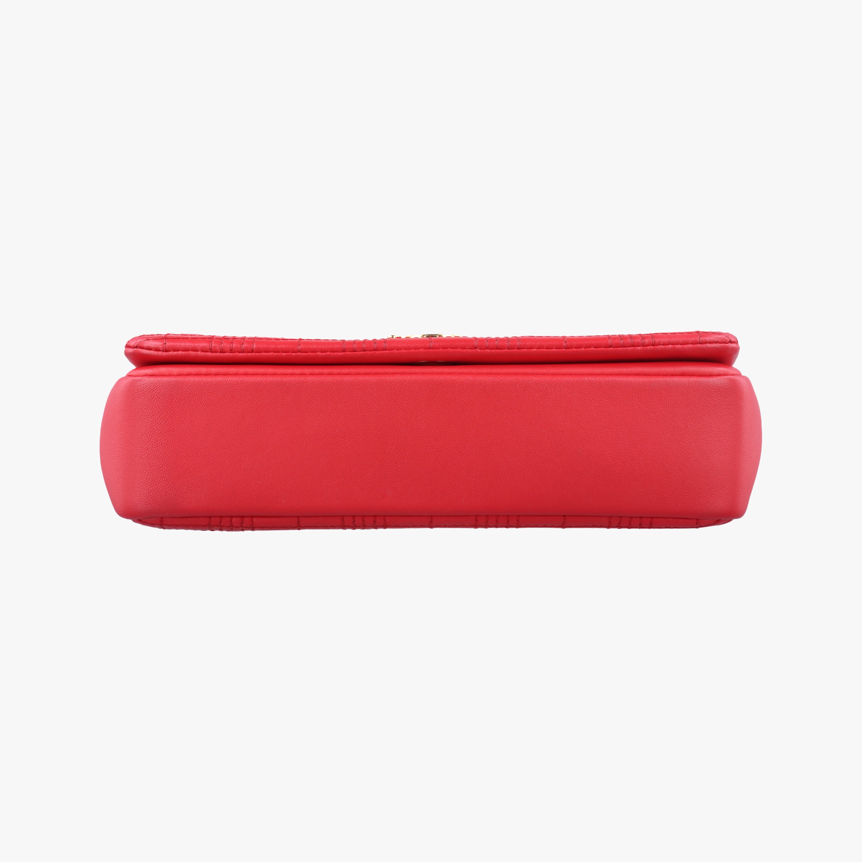 Pre-owned Burberry Lola chain TB Red Leather  shoulderbag | stylenewstar