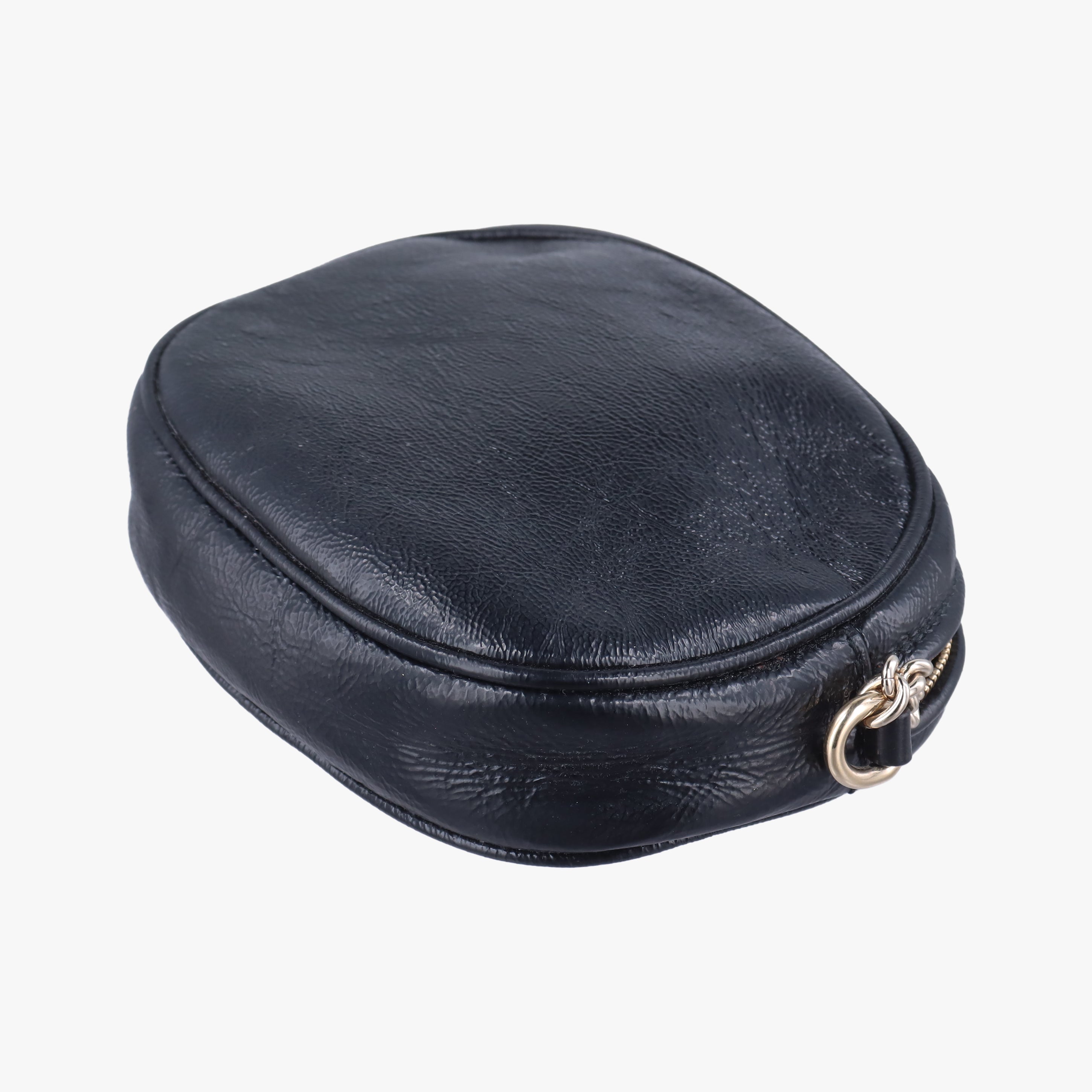 Pre-owned Gucci Soho Black Patent 353965 shoulderbag | stylenewstar