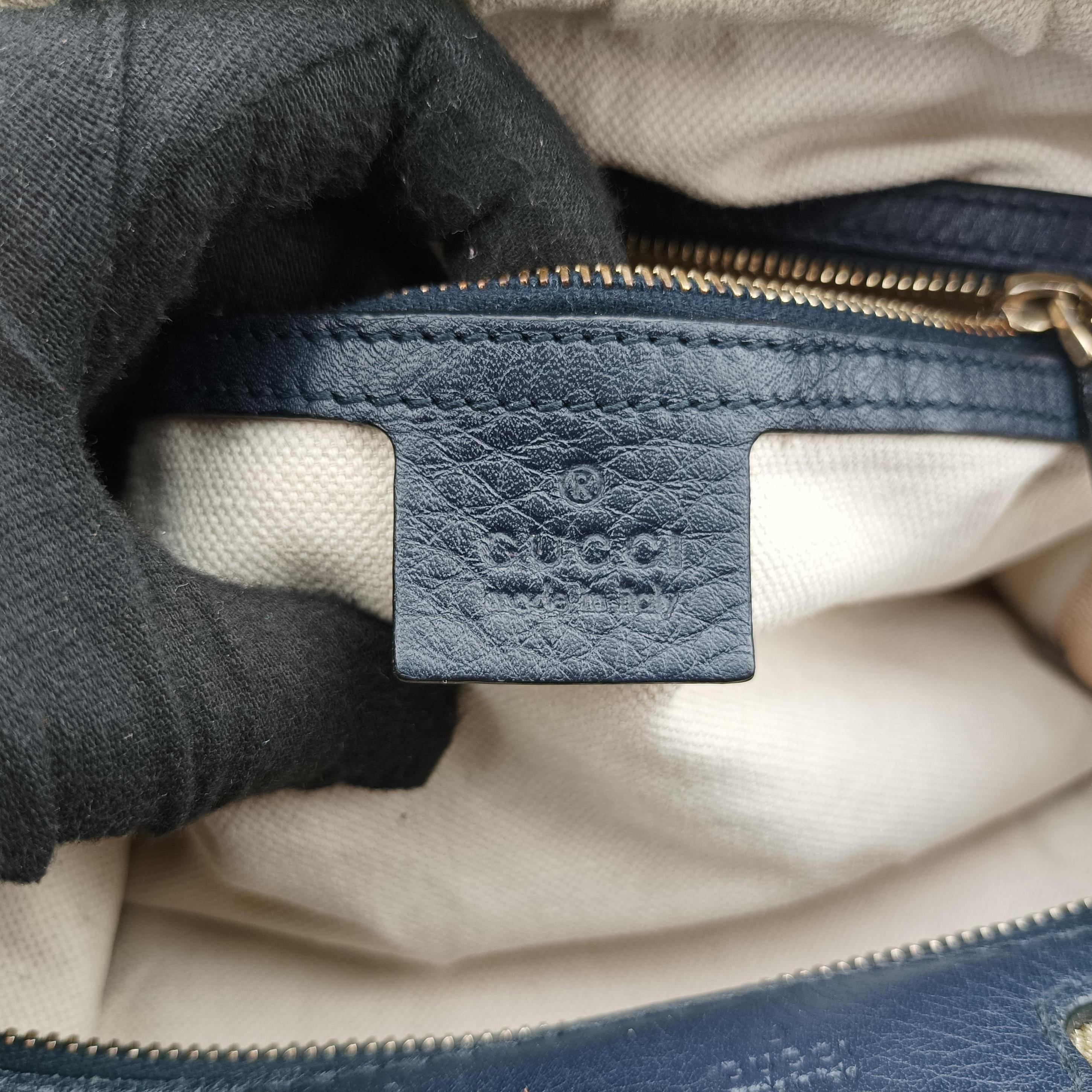 Pre-owned Gucci Sherry Line navy Leather 247205 shoulderbag | stylenewstar