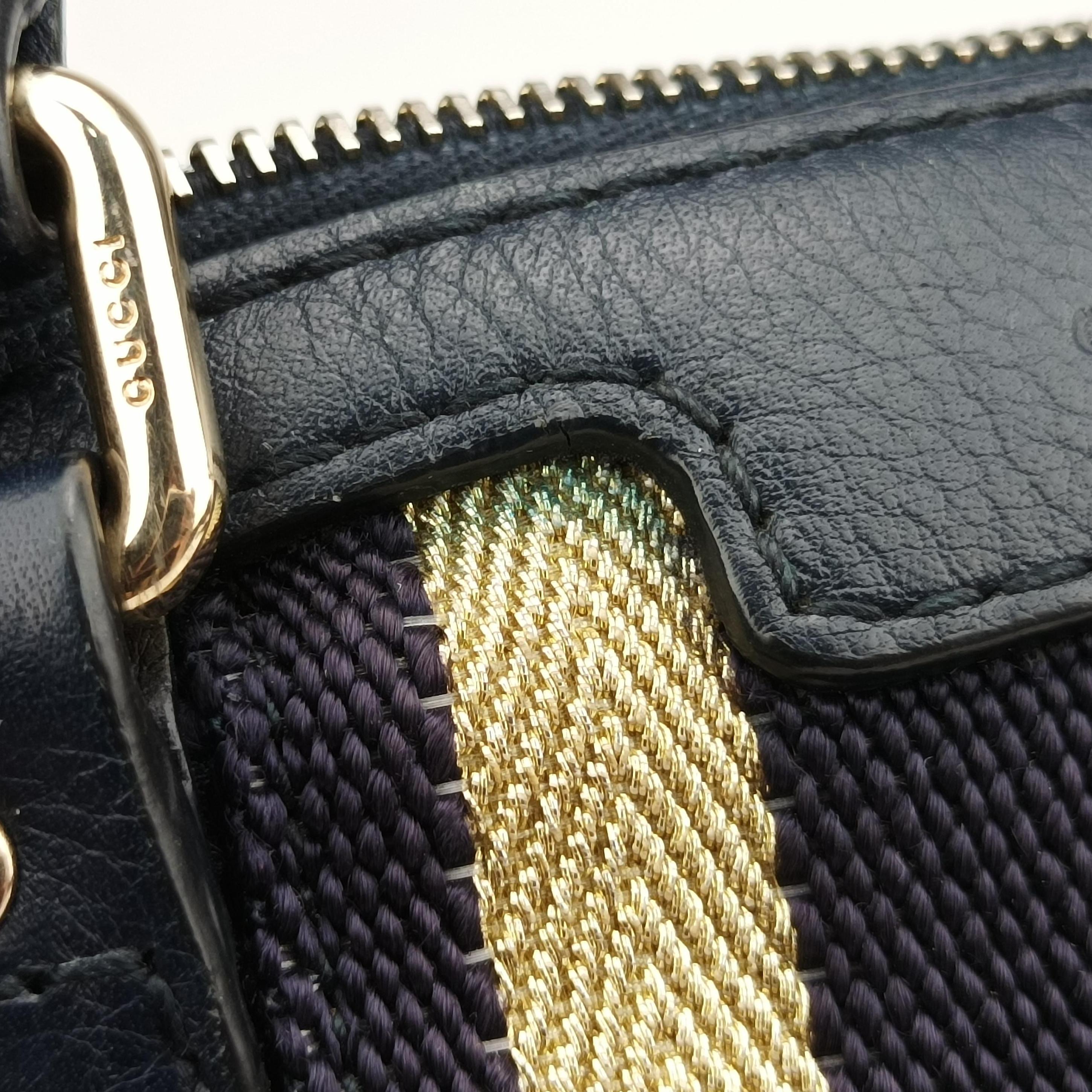 Pre-owned Gucci Sherry Line navy Leather 247205 shoulderbag | stylenewstar