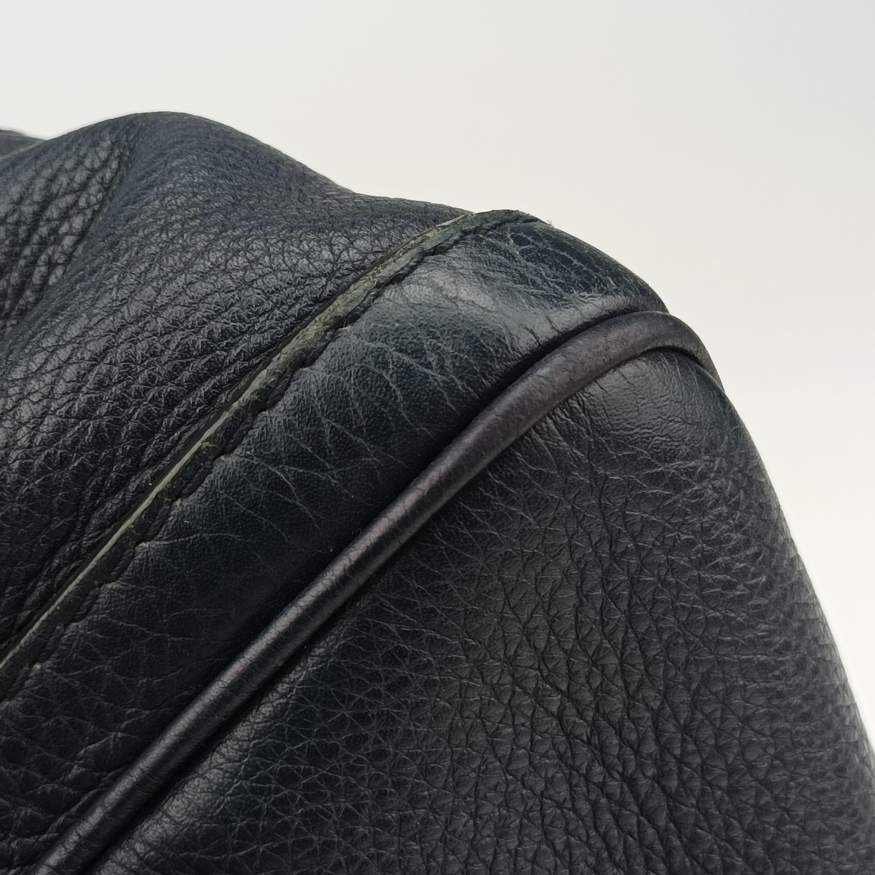 Pre-owned Gucci Sherry Line navy Leather 247205 shoulderbag | stylenewstar