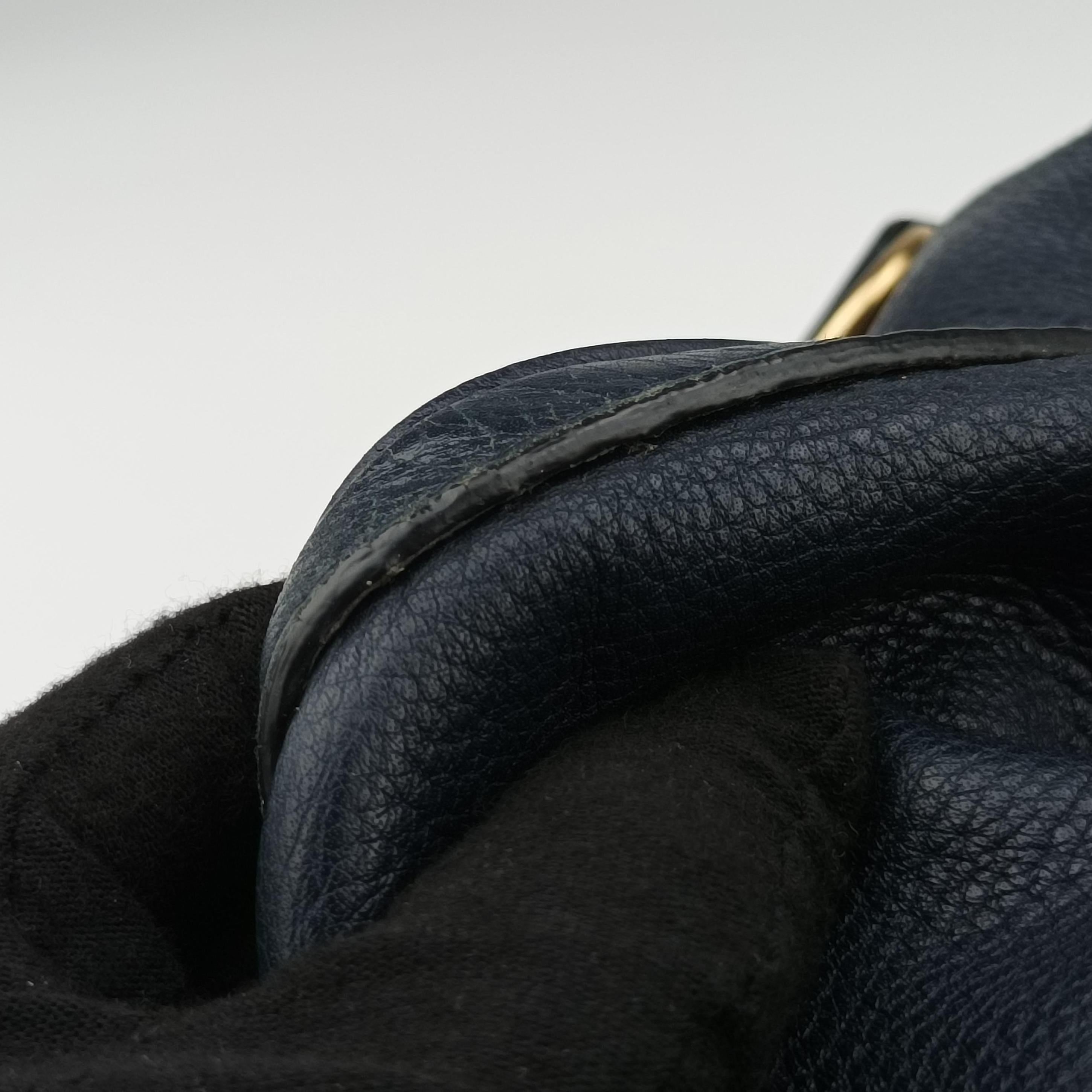 Pre-owned Gucci Sherry Line navy Leather 247205 shoulderbag | stylenewstar