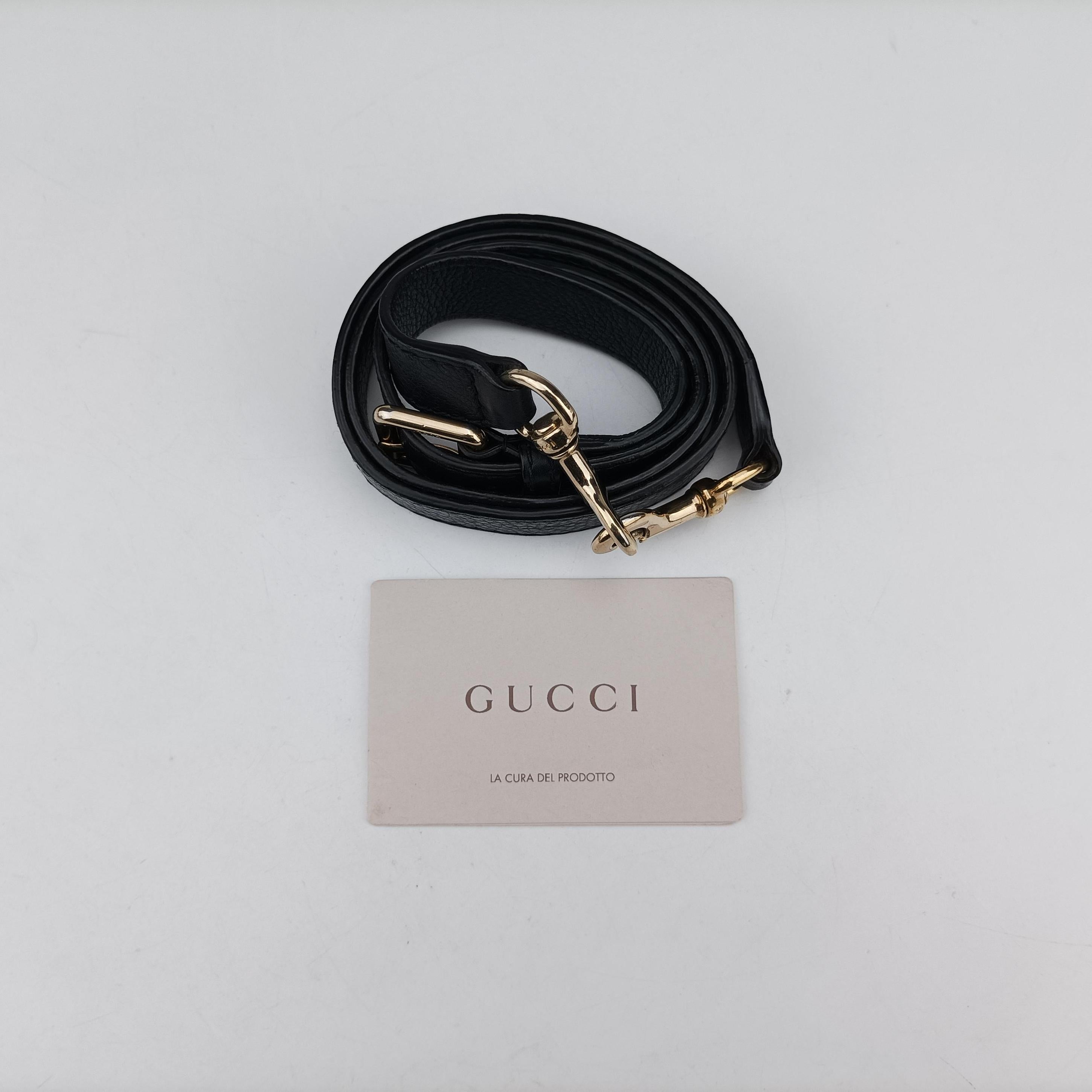 Pre-owned Gucci Sherry Line navy Leather 247205 shoulderbag | stylenewstar