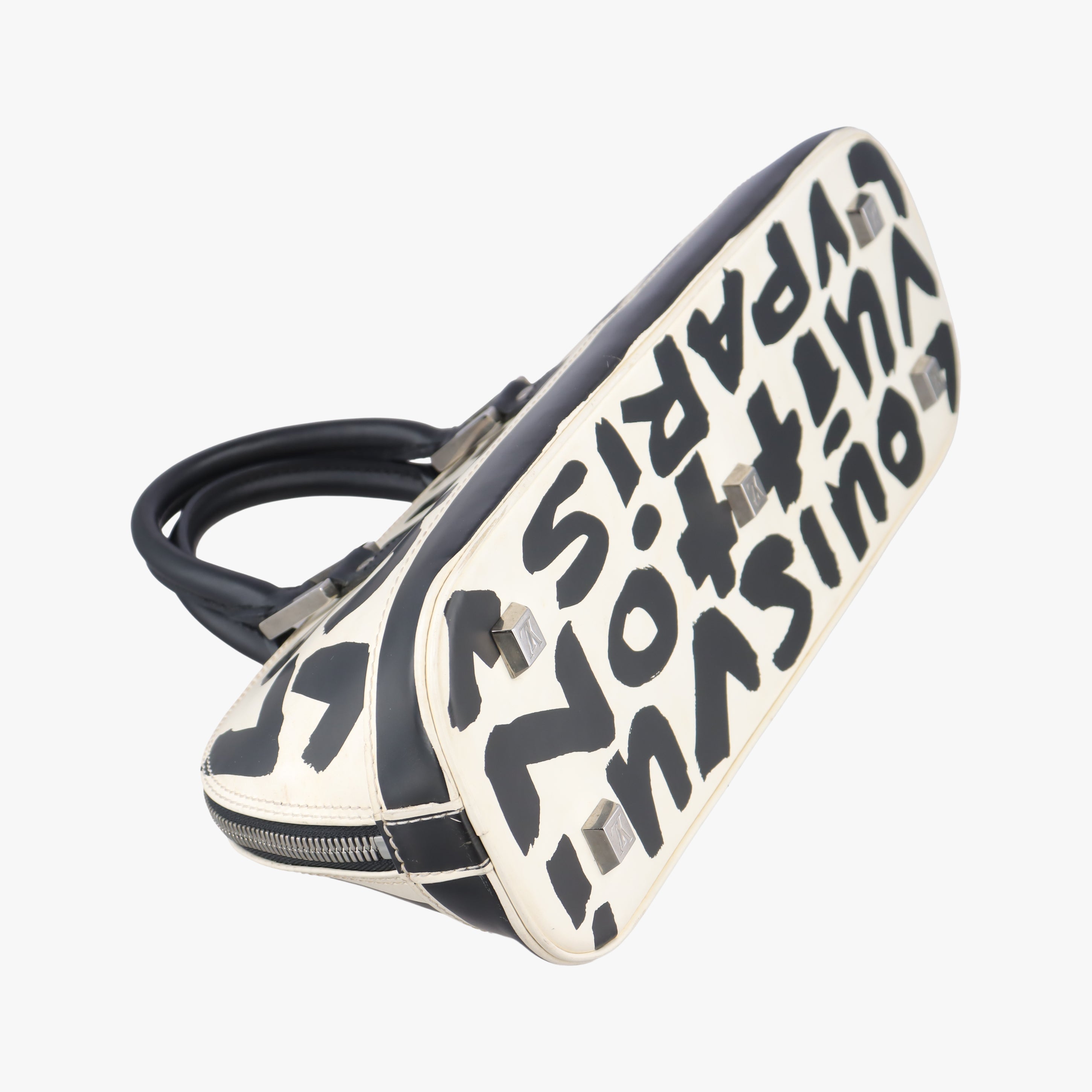 Pre-owned Louis Vuitton Alma Horizontal White x Black Monogram Graffiti M92175 handbag | stylenewstar